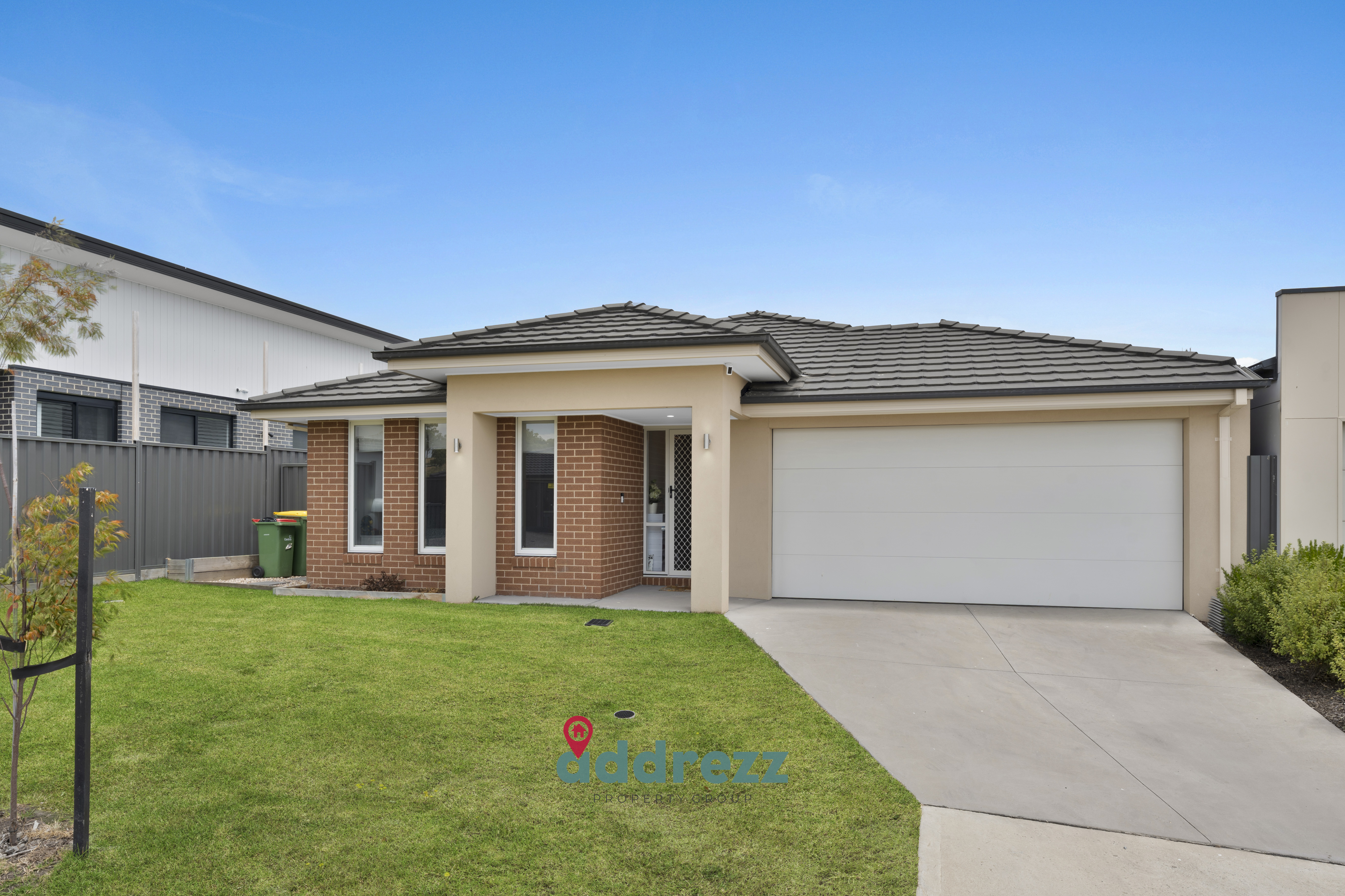 Superb Family Home with Lifestyle in Pakenham