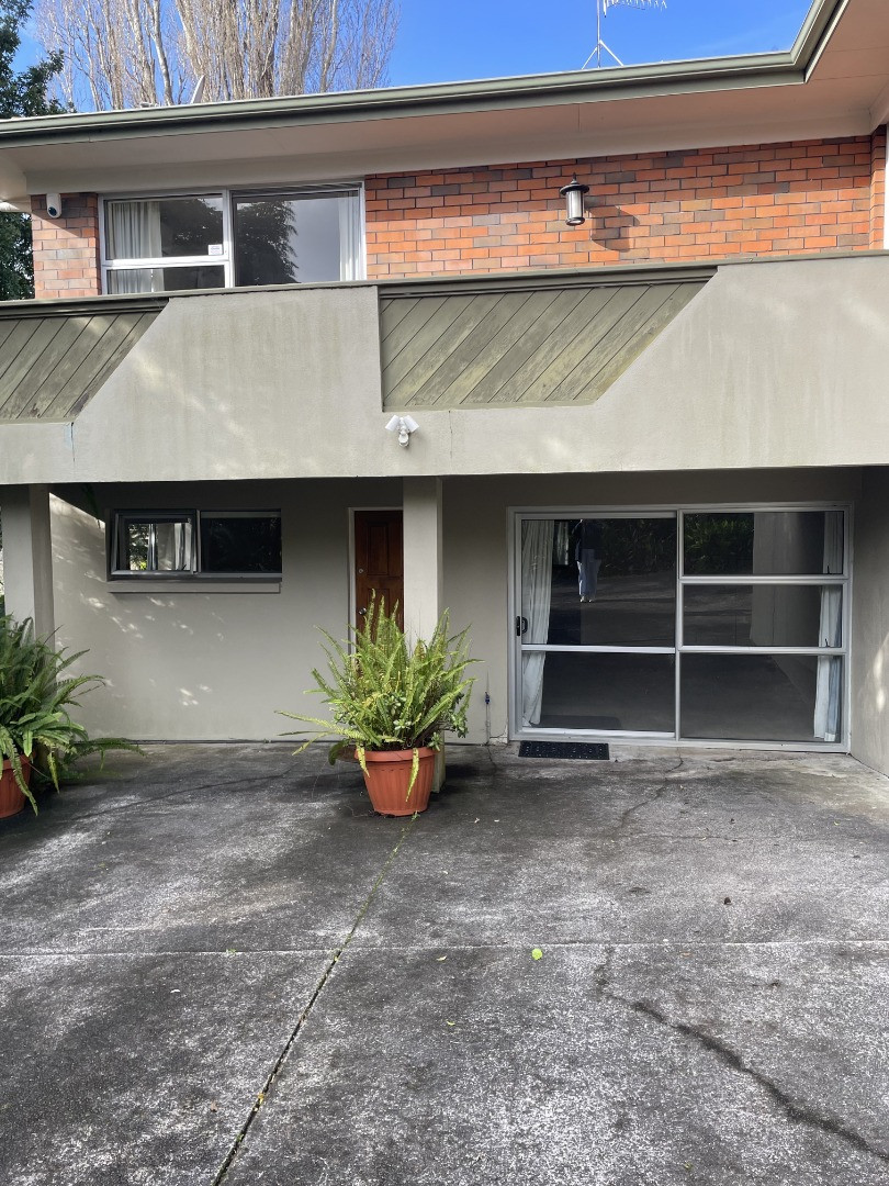 17B Chatfield Place, Remuera