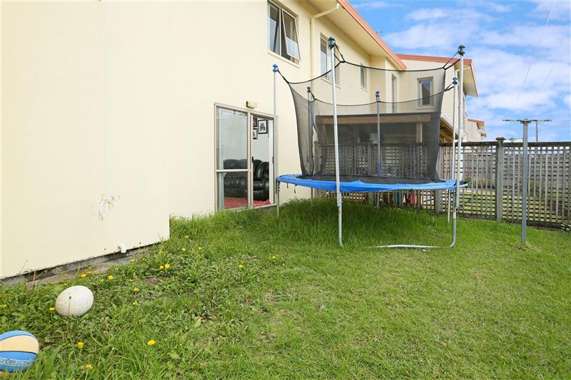 11 Lockington Ave, Henderson