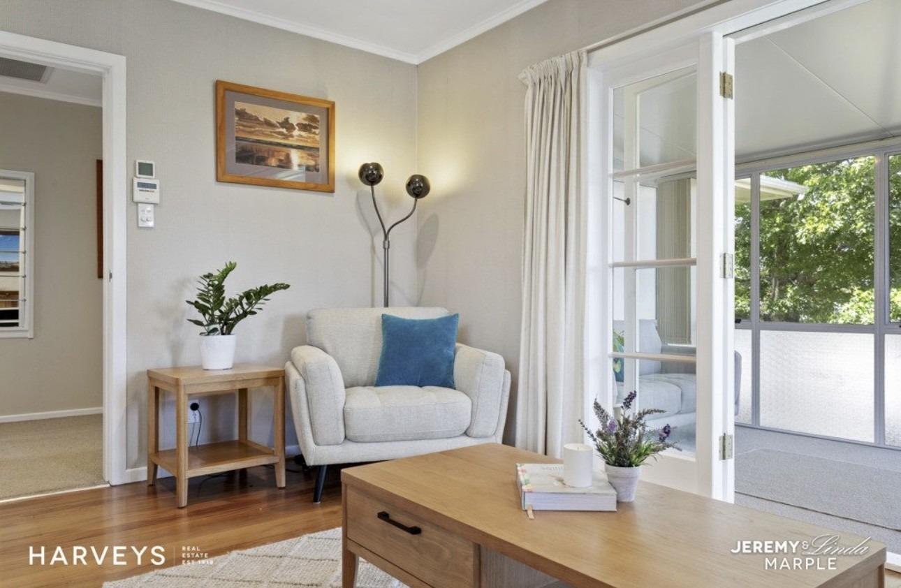 120 Vodanovich Road, Te Atatu South