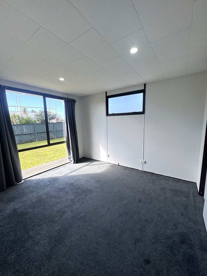 37A  Metcalfe Rd , Henderson