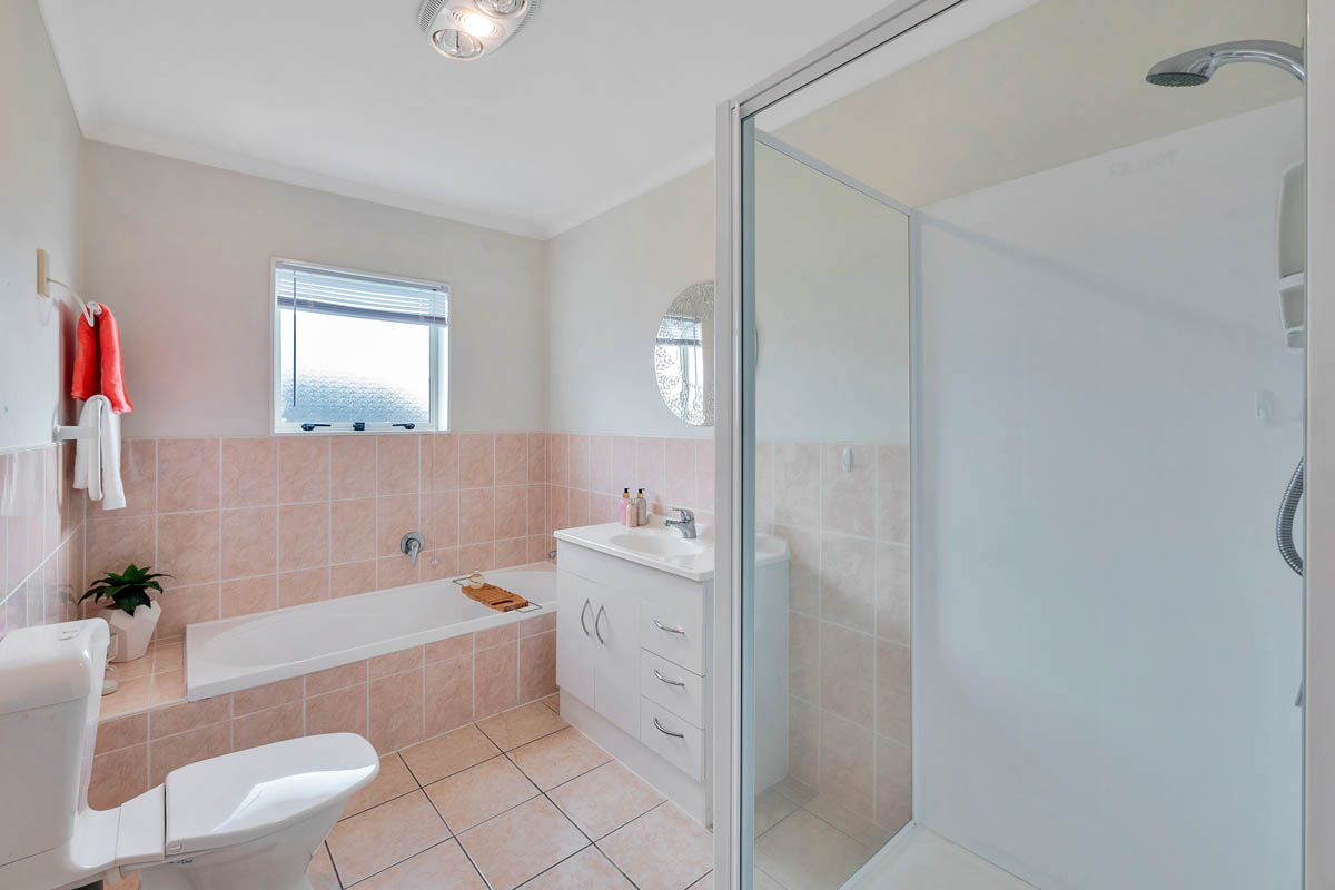 27 Gendo Avenue, Henderson