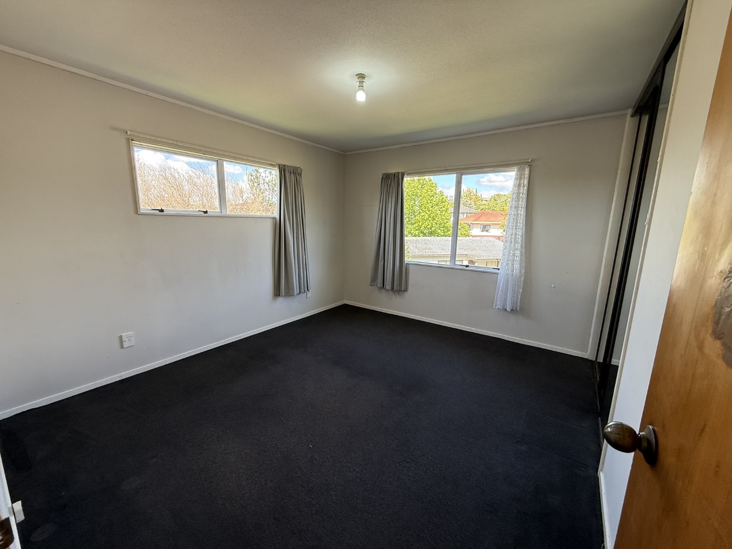 33 Addison Drive, Glendene