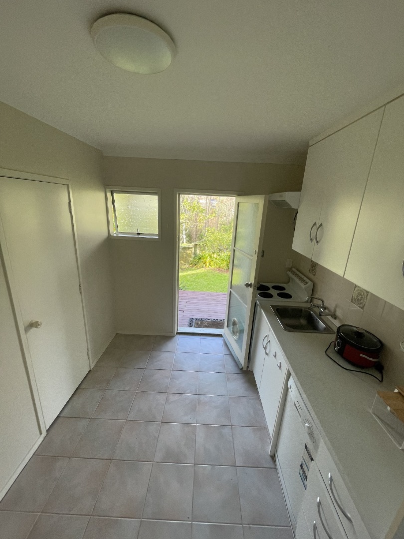 17B Chatfield Place, Remuera