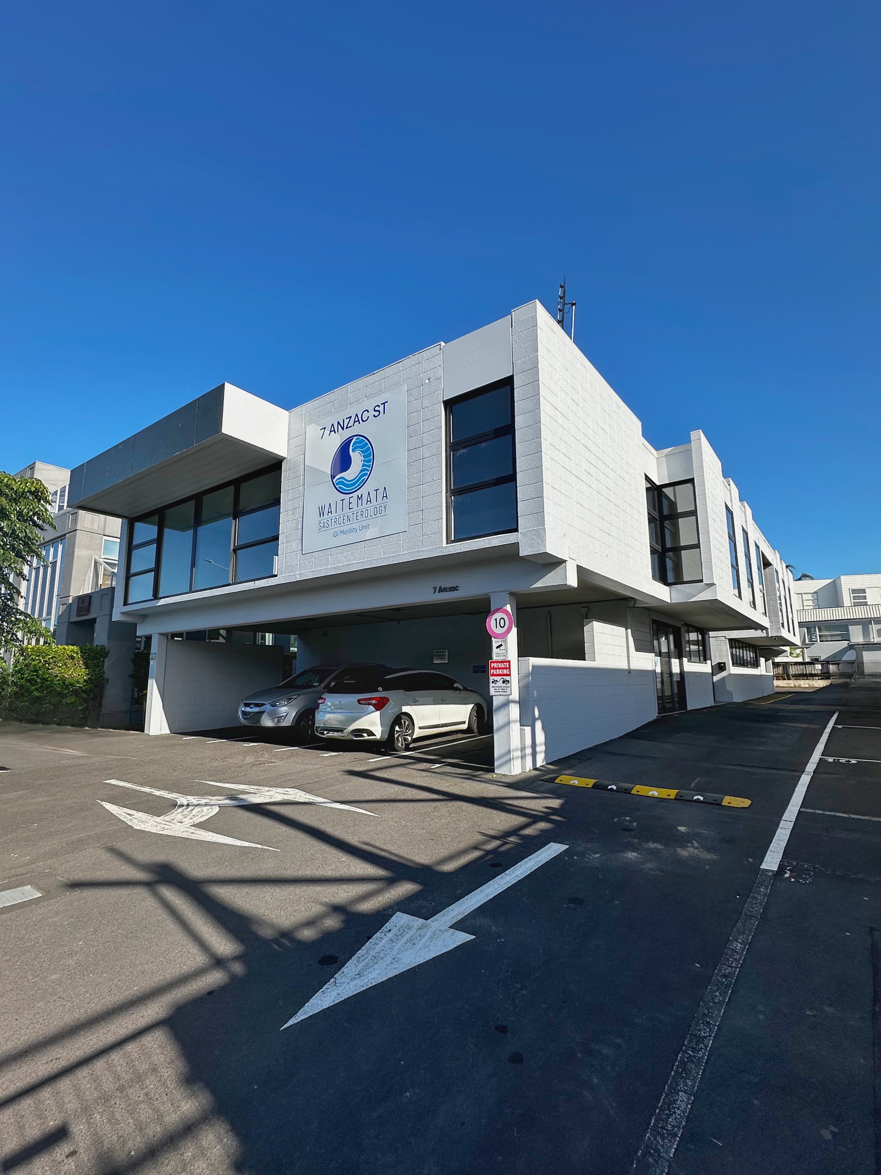 Takapuna  Modern Office - Heart of Takapuna