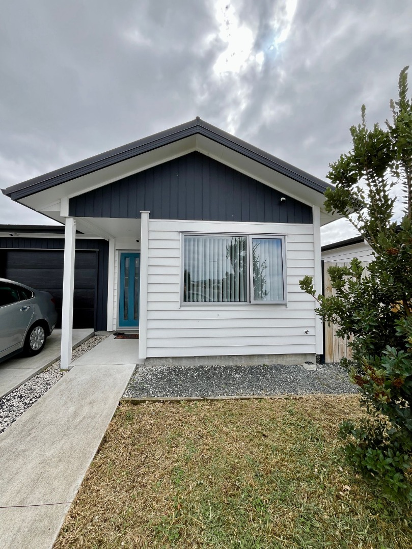 16 Whareatua Ave_0