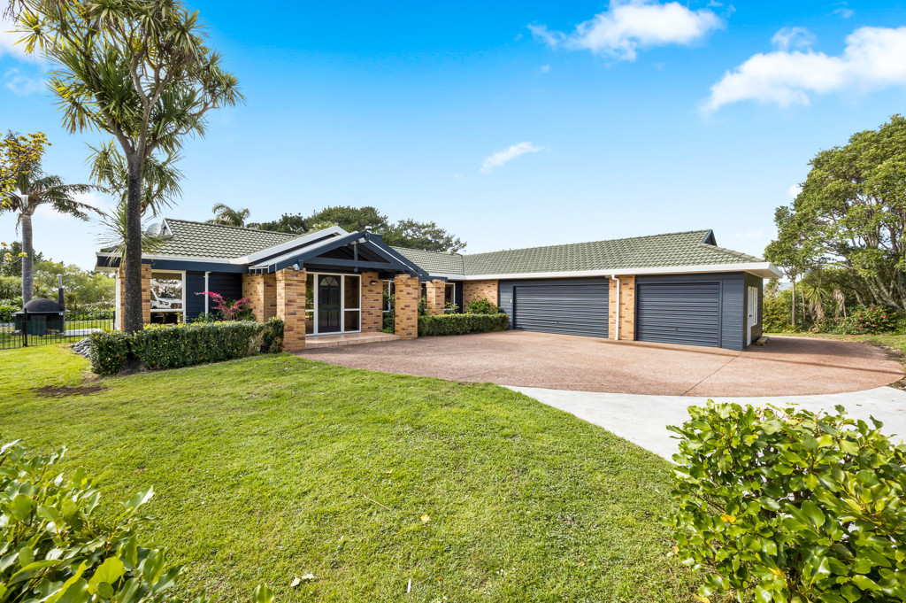 6/199 Birdwood Road, Massey