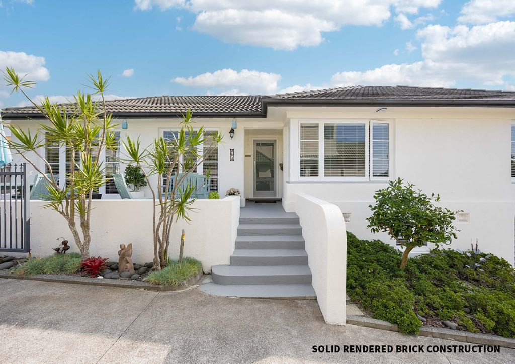 2/233b Hillsborough Road, Mount Roskill