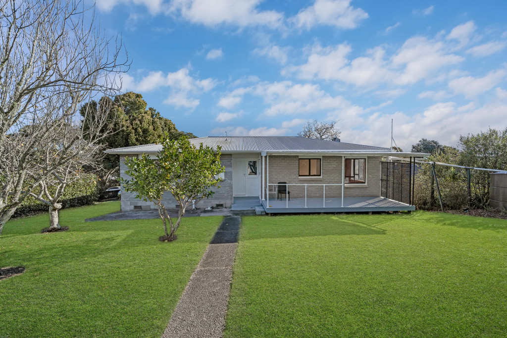 26 Millbrook Road, Henderson