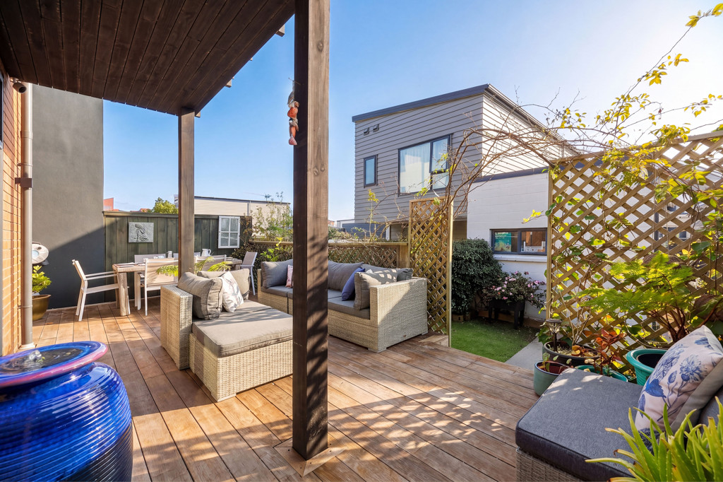 180 Hobsonville Point Road, Hobsonville