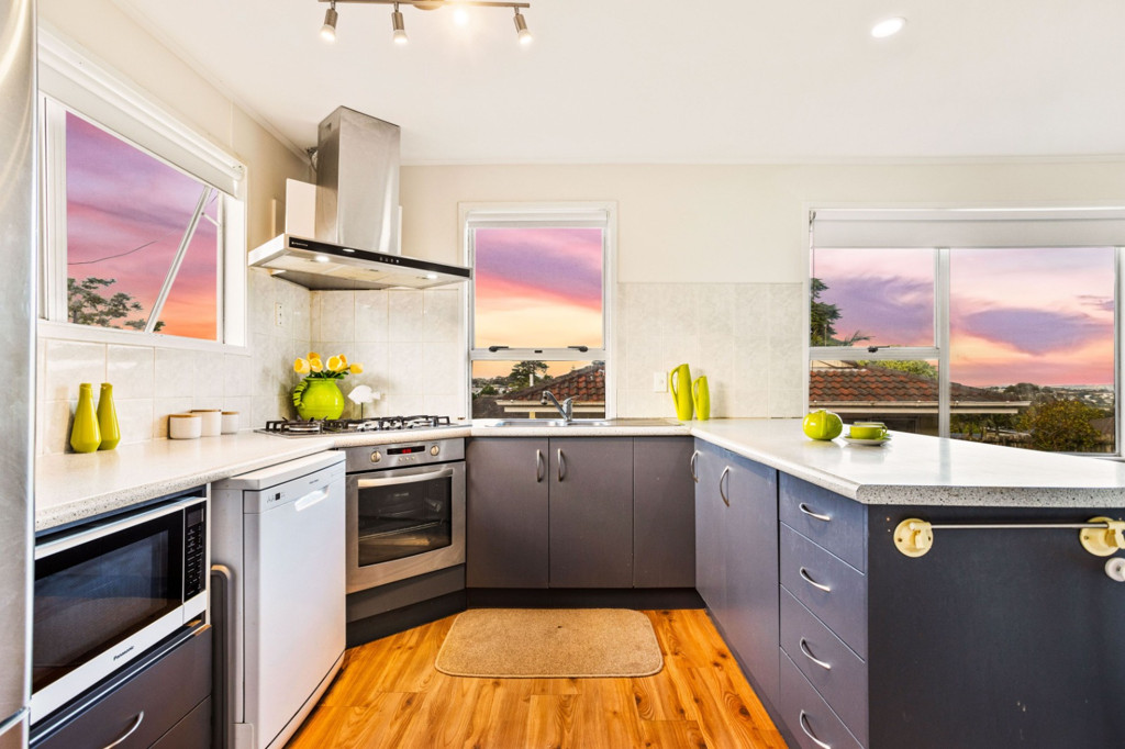 4 Gallony Avenue, Massey