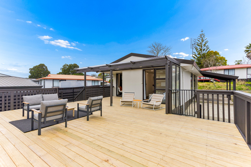 2/74 Parrs Cross Road, Henderson