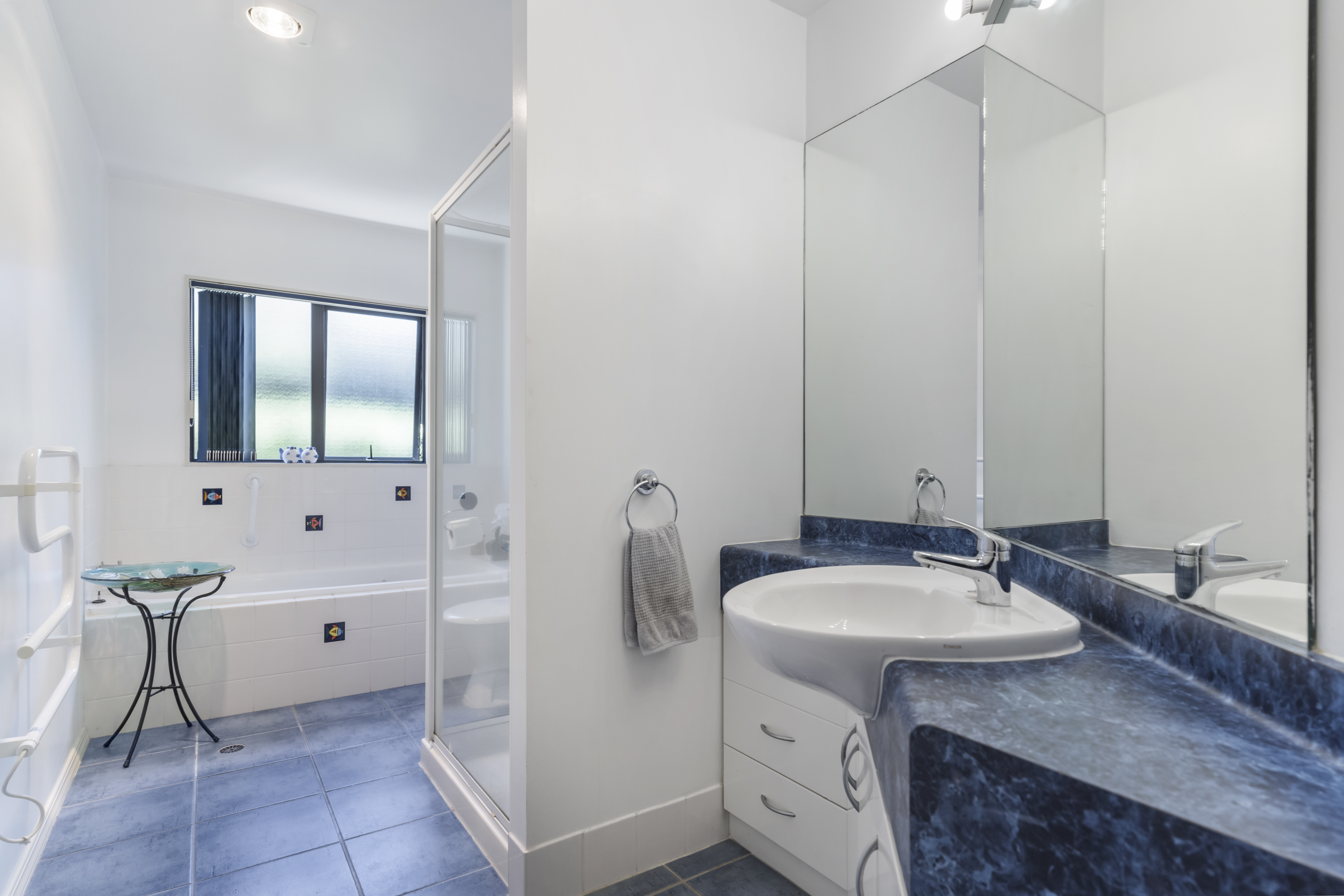 18 Fairlea Road, Te Atatu South