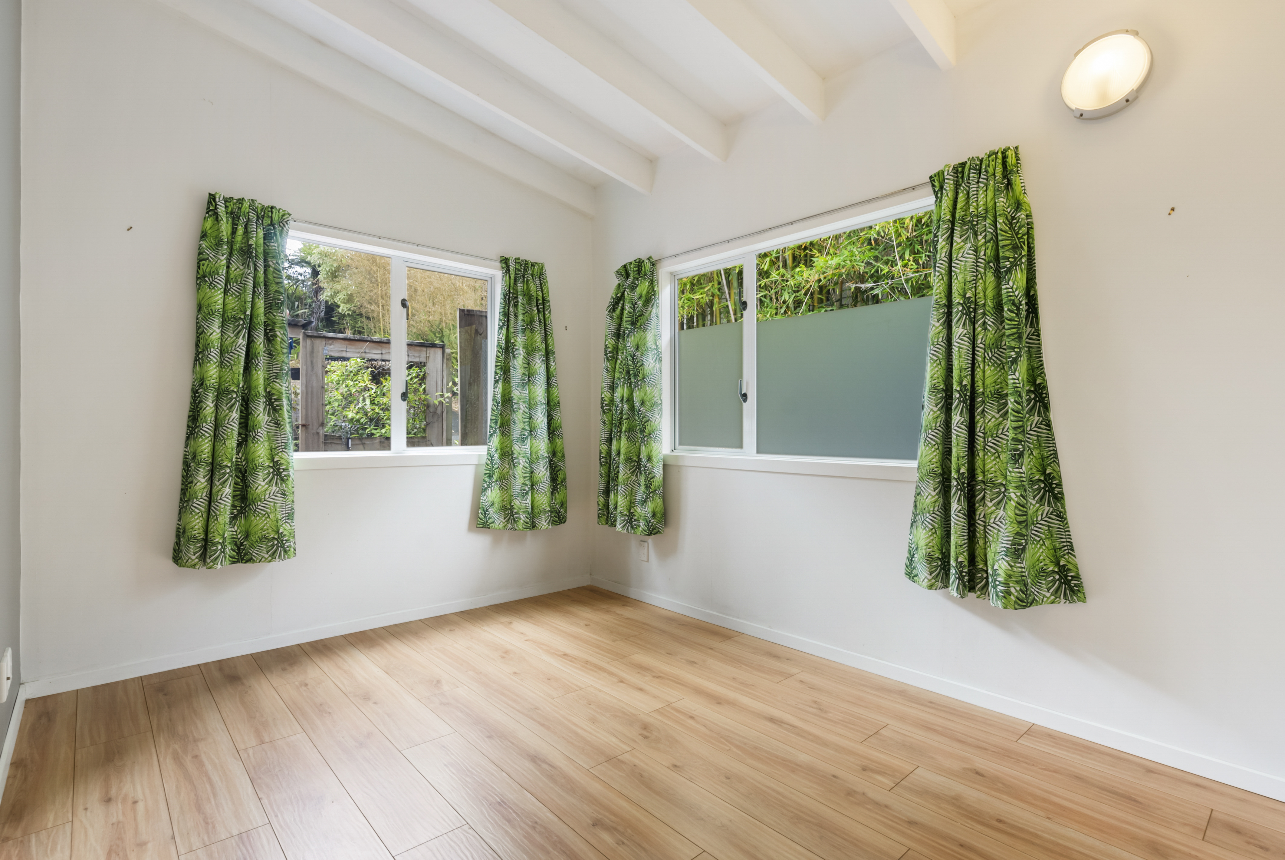 126 Candia Road, Henderson Valley