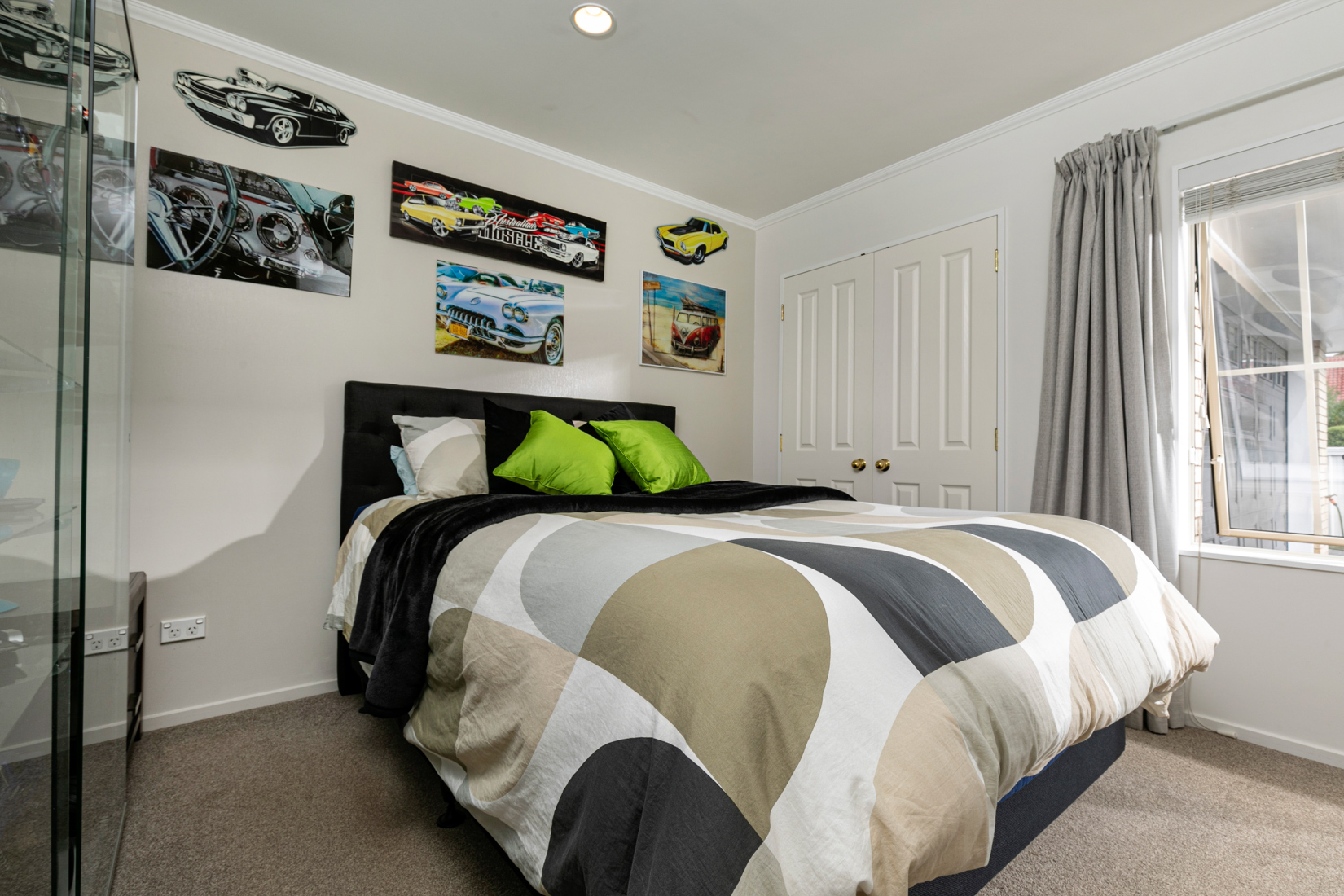 27 Summerland Drive, Henderson Heights