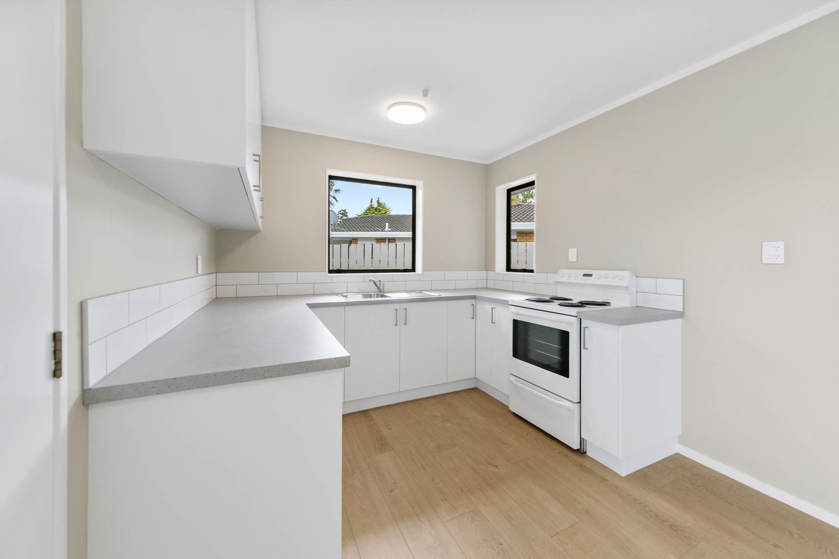 1/5 Annette Avenue, Te Atatu South