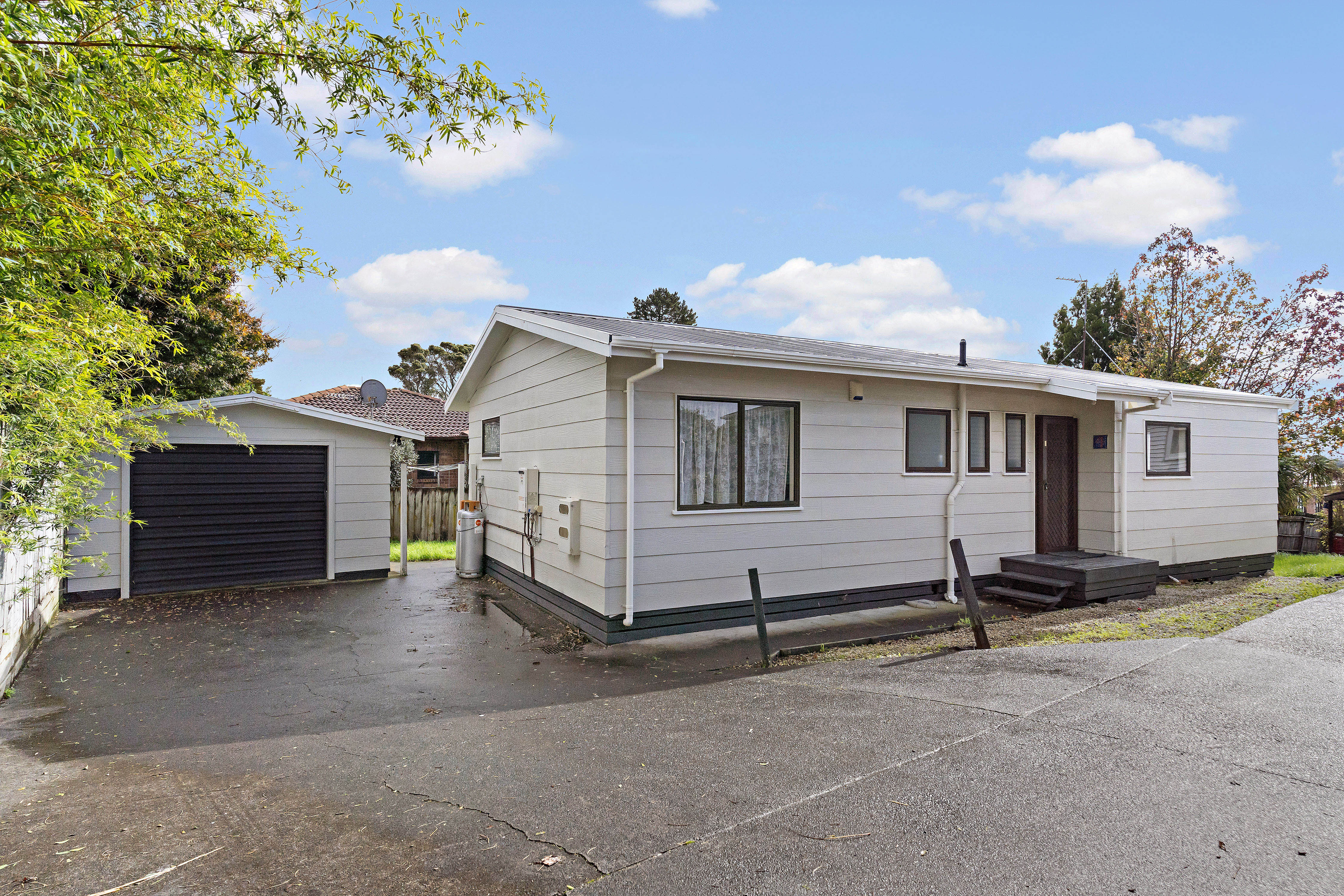4/14 Beaubank Road, Kelston