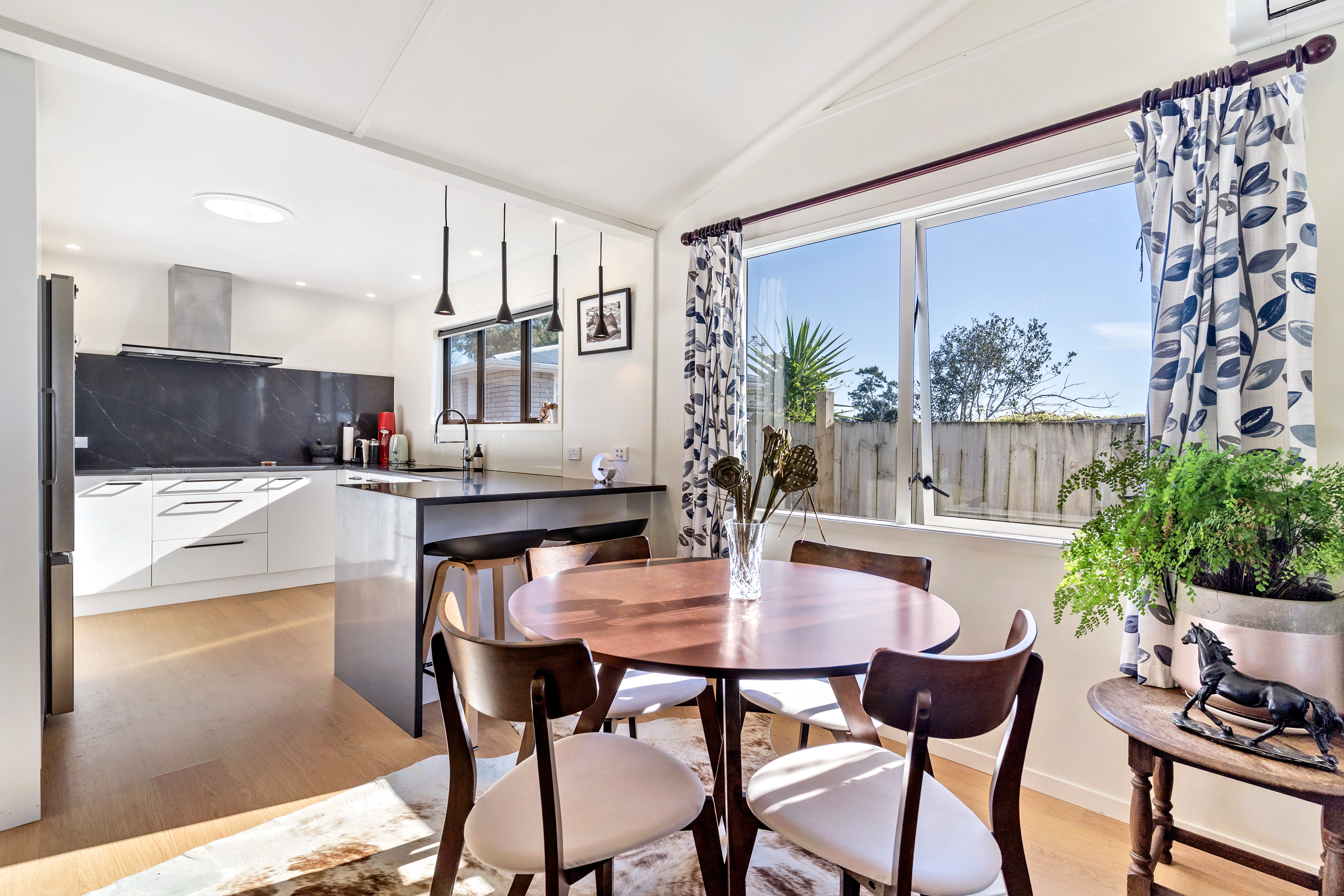 25 Denarius Lane, Glendene