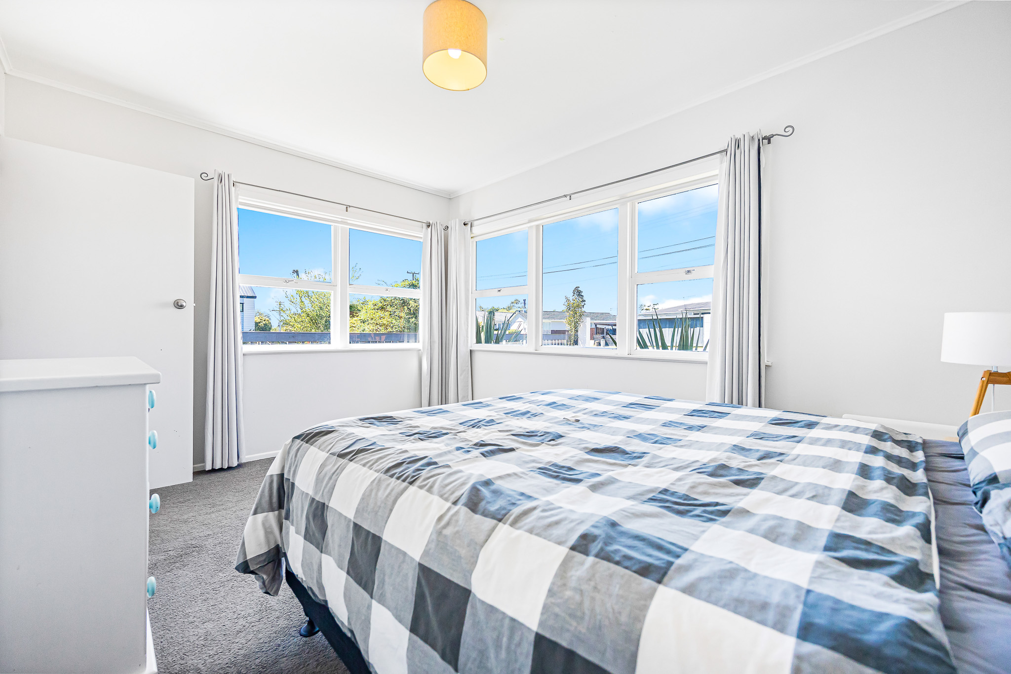 38 Woodside Road, Massey