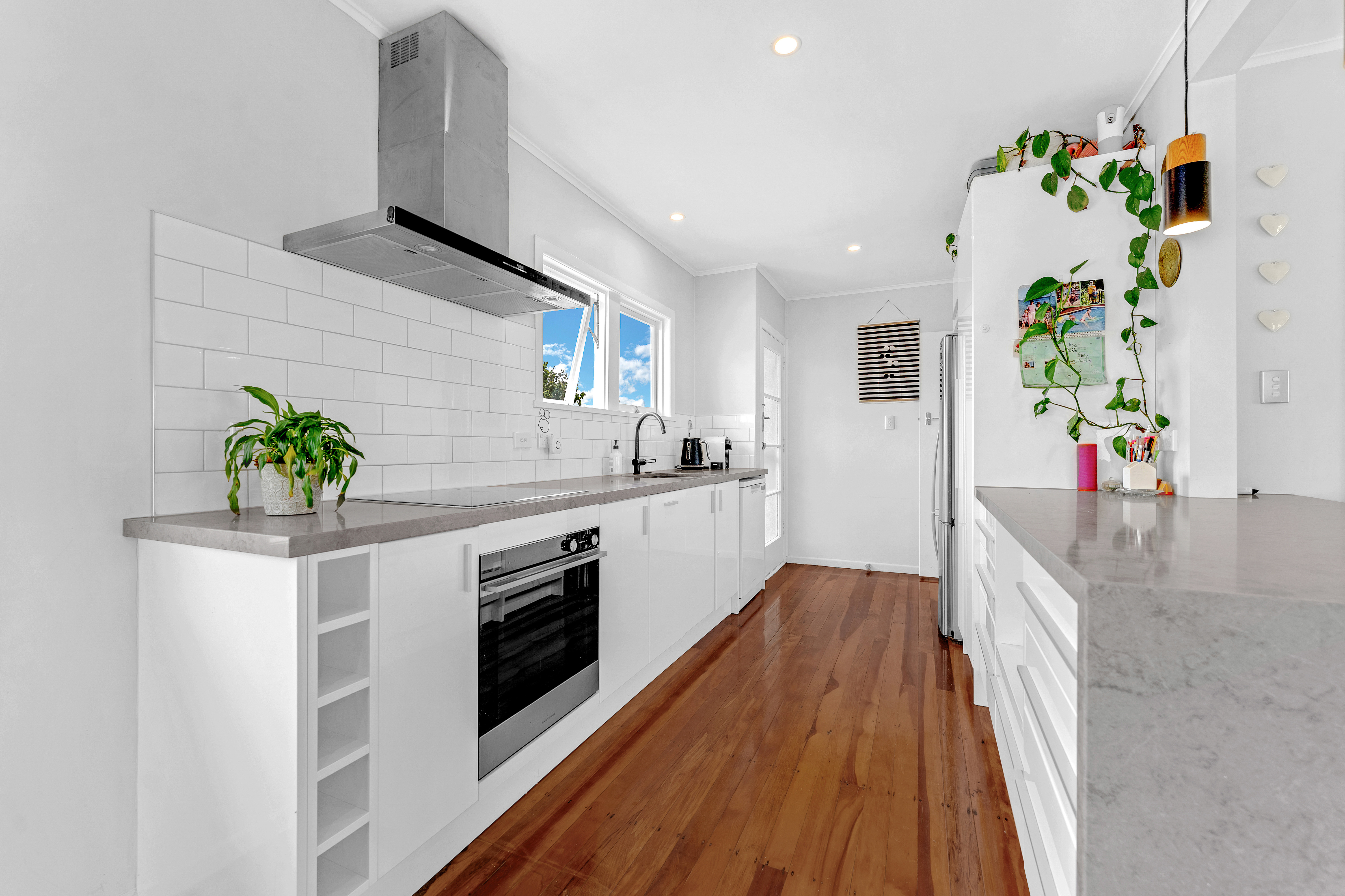 20 Sylvan Crescent, Te Atatu South