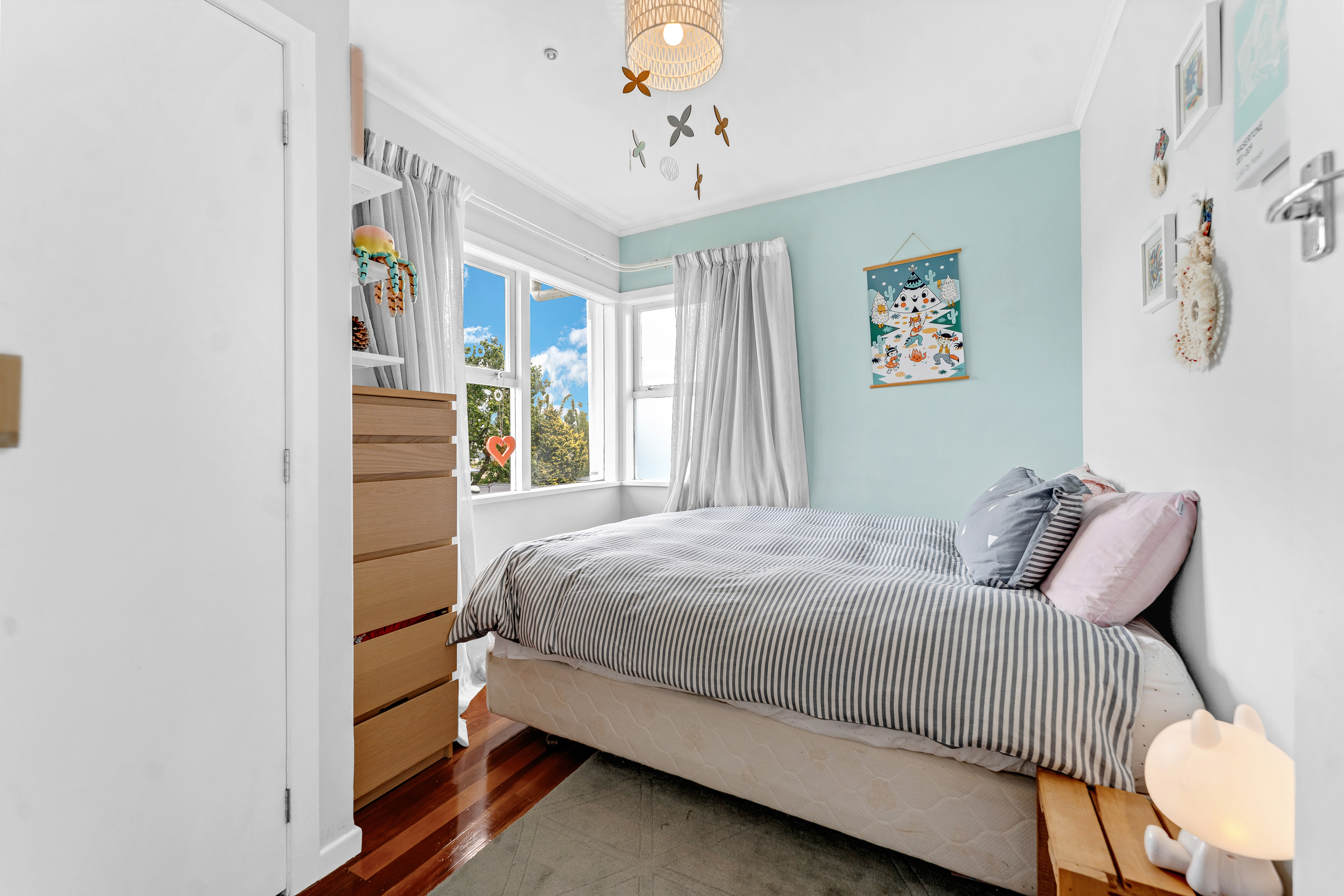 20 Sylvan Crescent, Te Atatu South