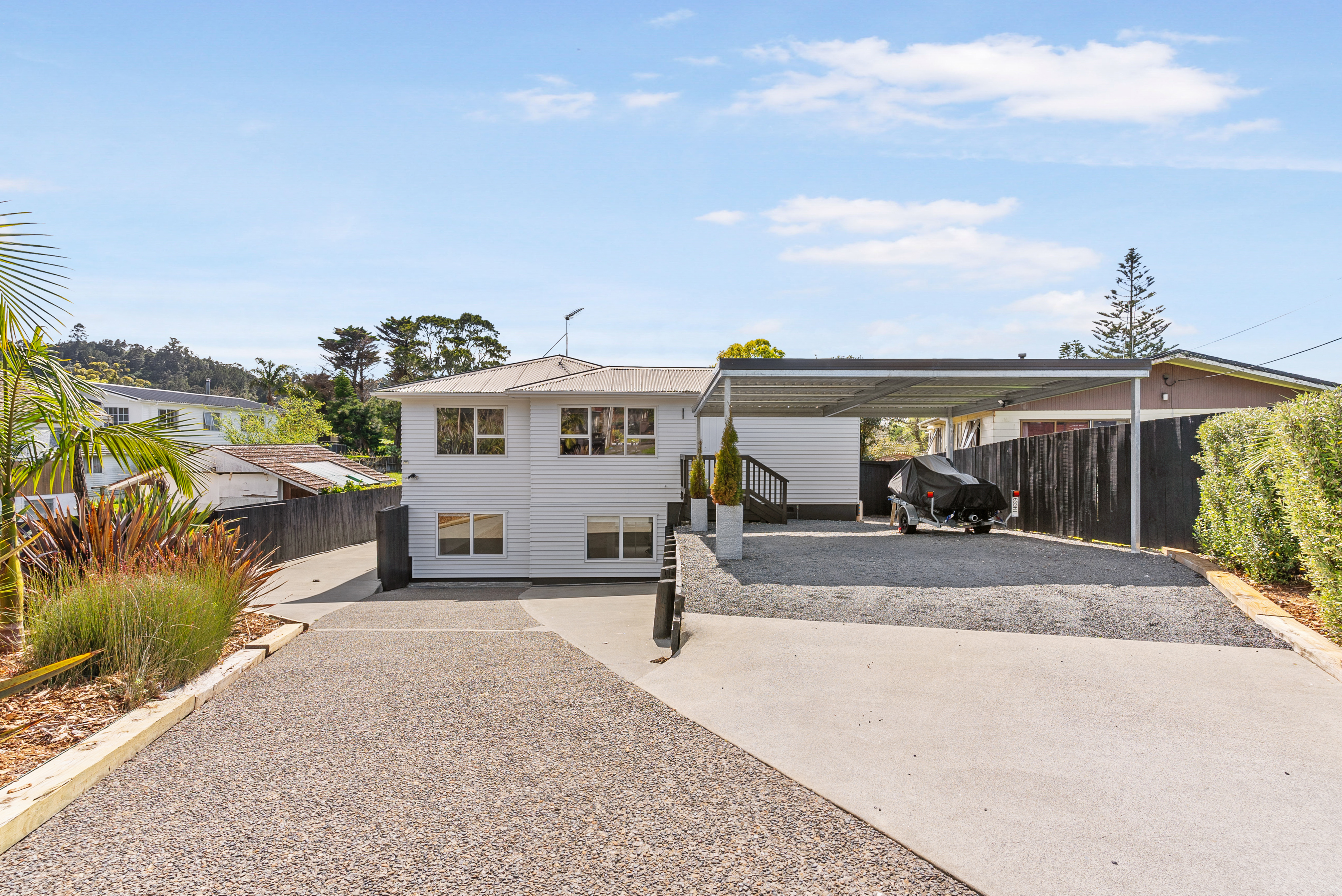 18 Grassmere Road, Henderson Valley