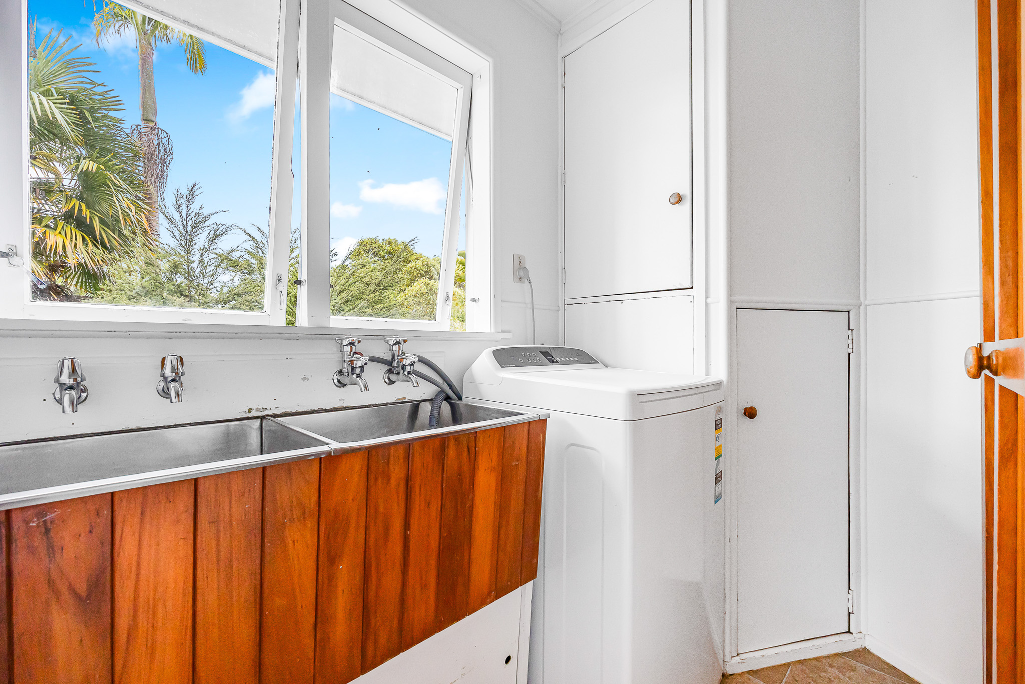 156 Godley Road, Titirangi