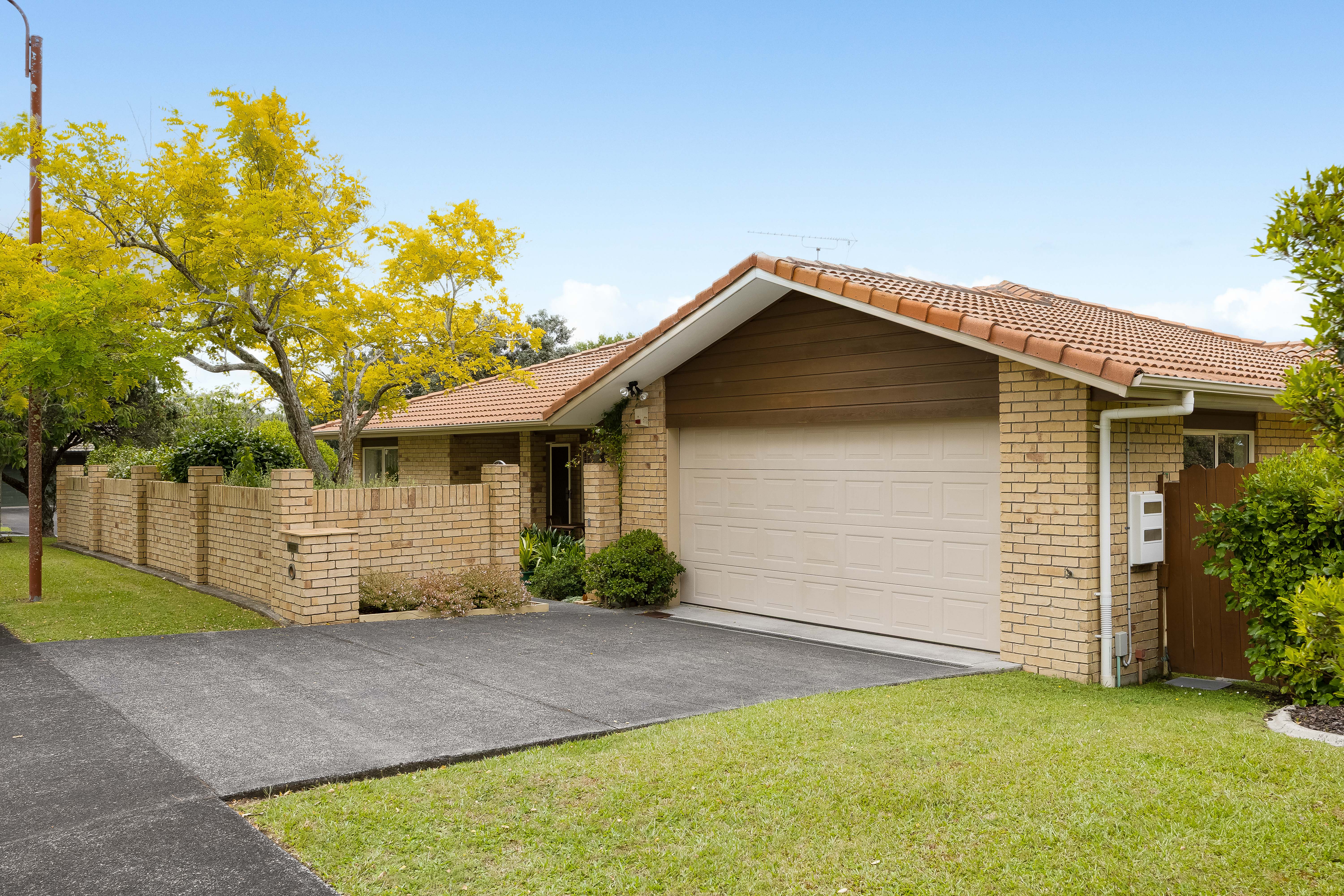 2 Jubaea Place, Henderson