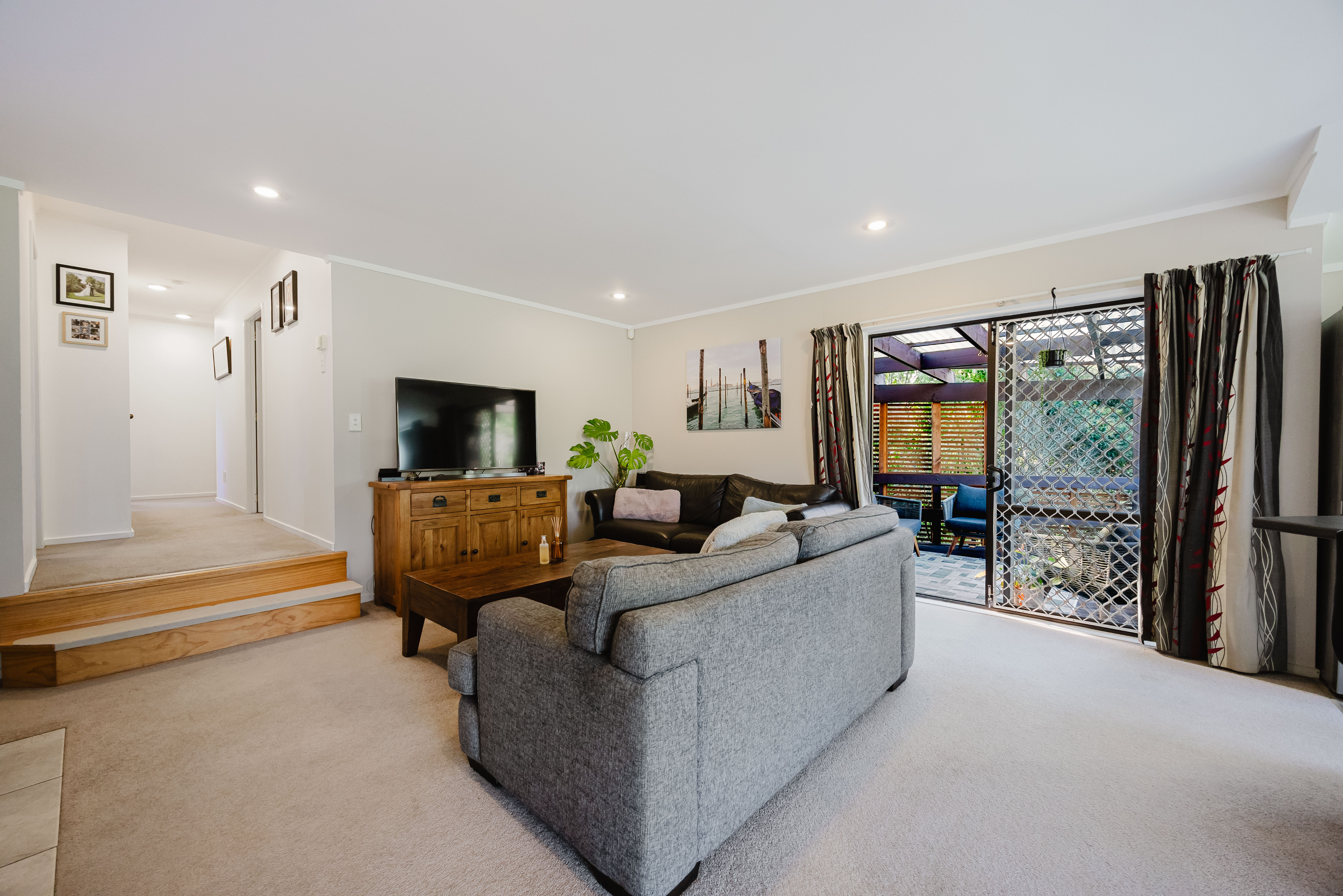 61 Vintage Drive, Henderson