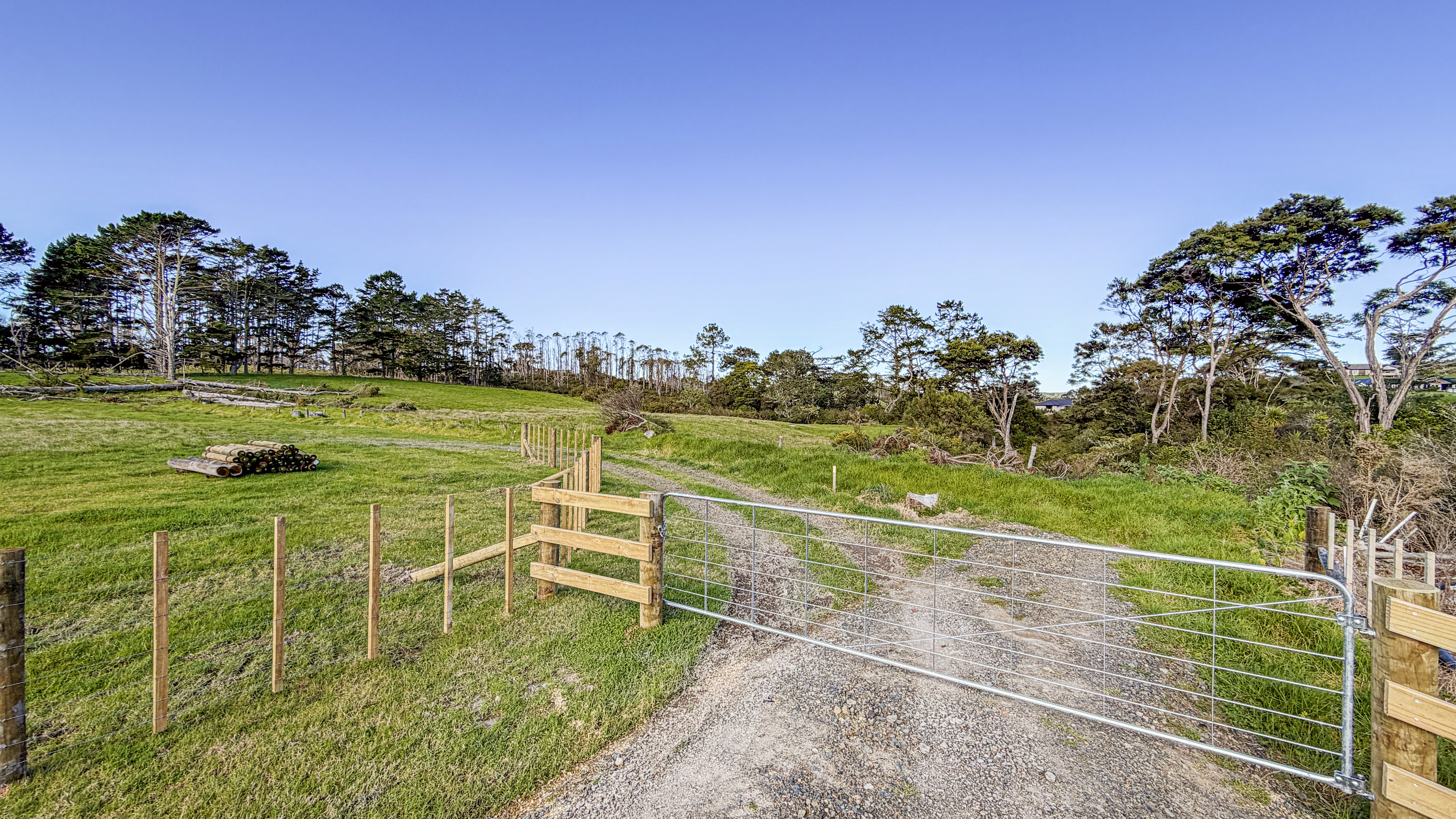 2/123 Nelson Road, Taupaki