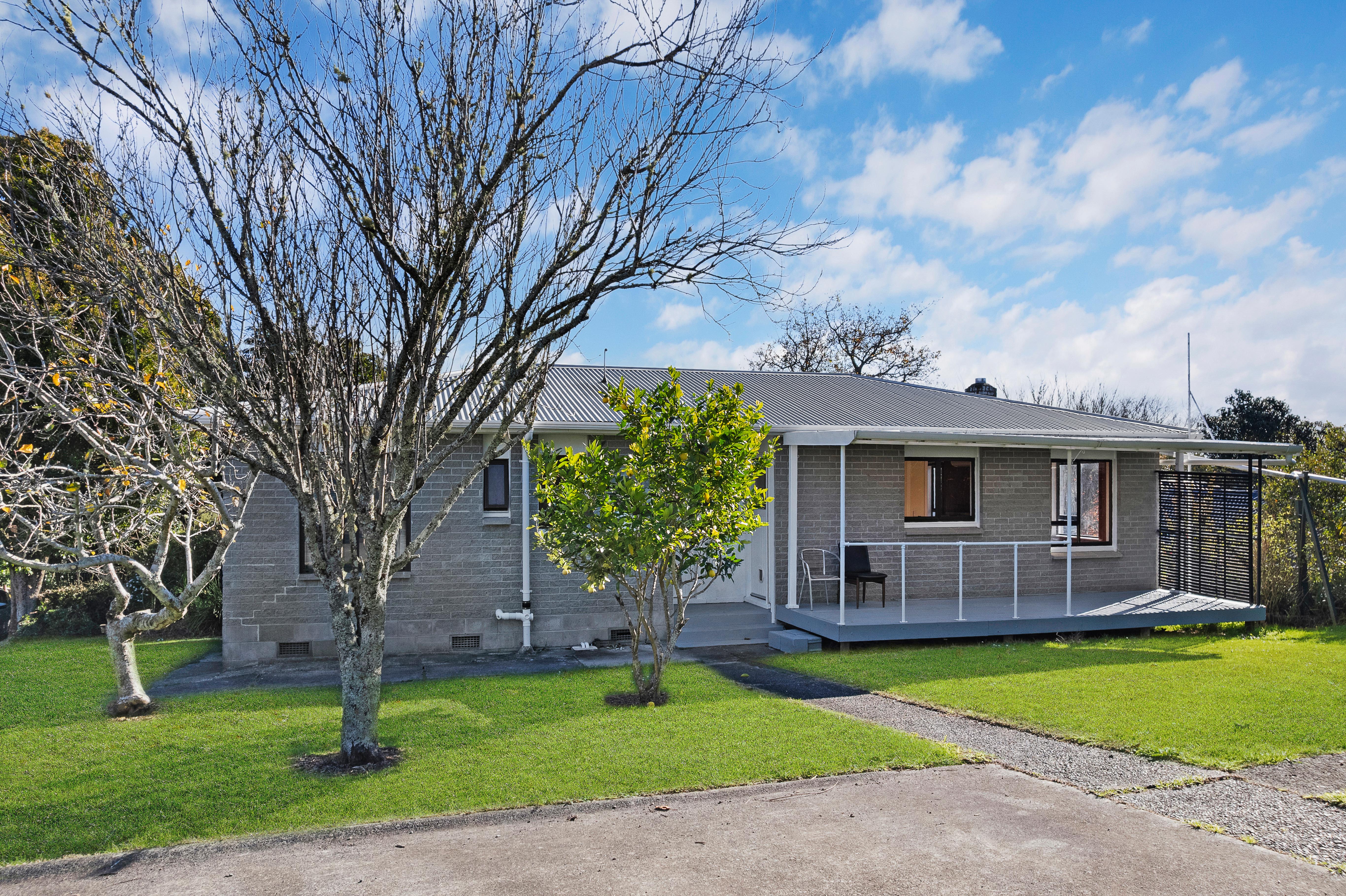26 Millbrook Road, Henderson