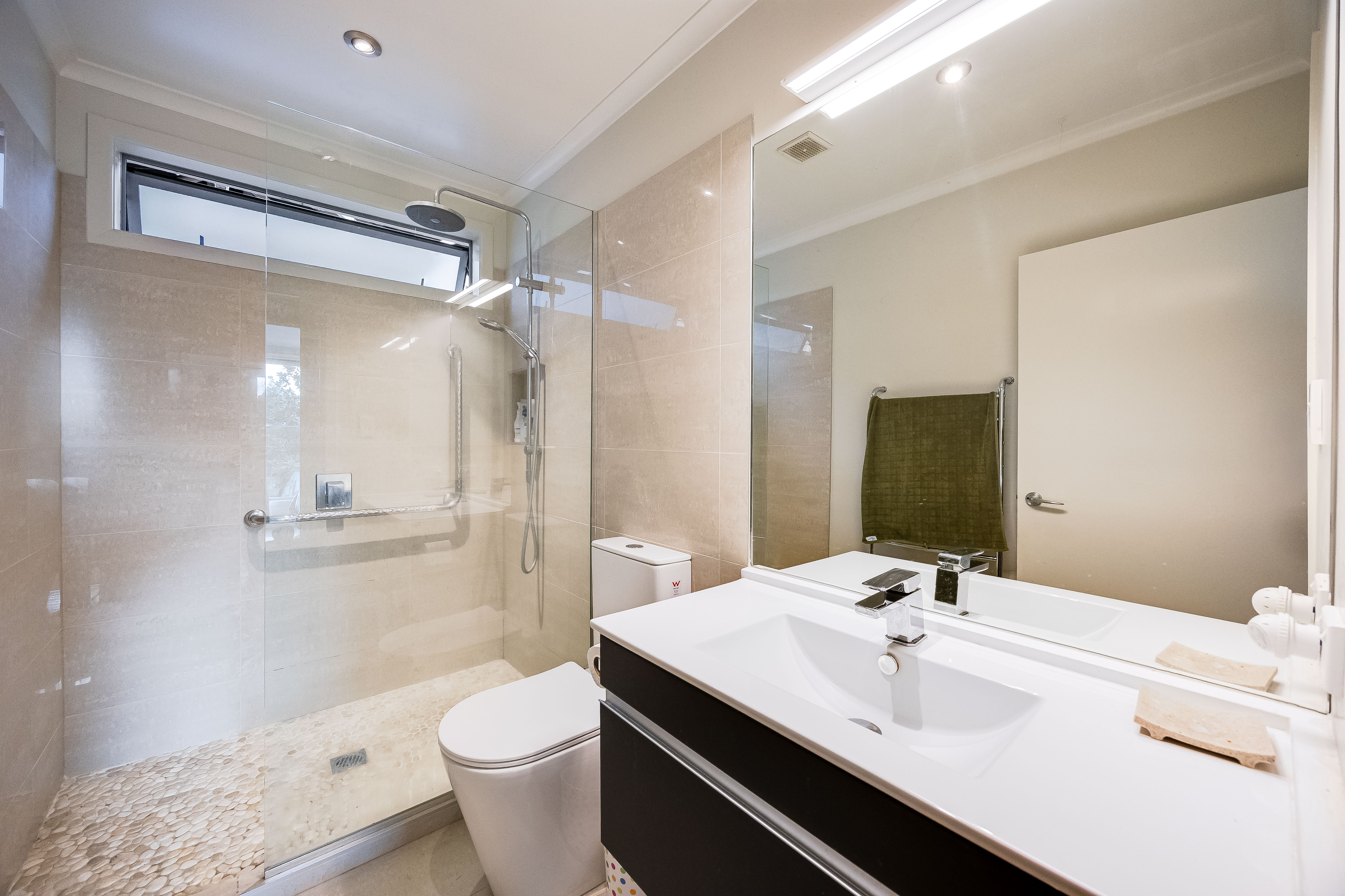 1135 Scenic Drive North, Swanson