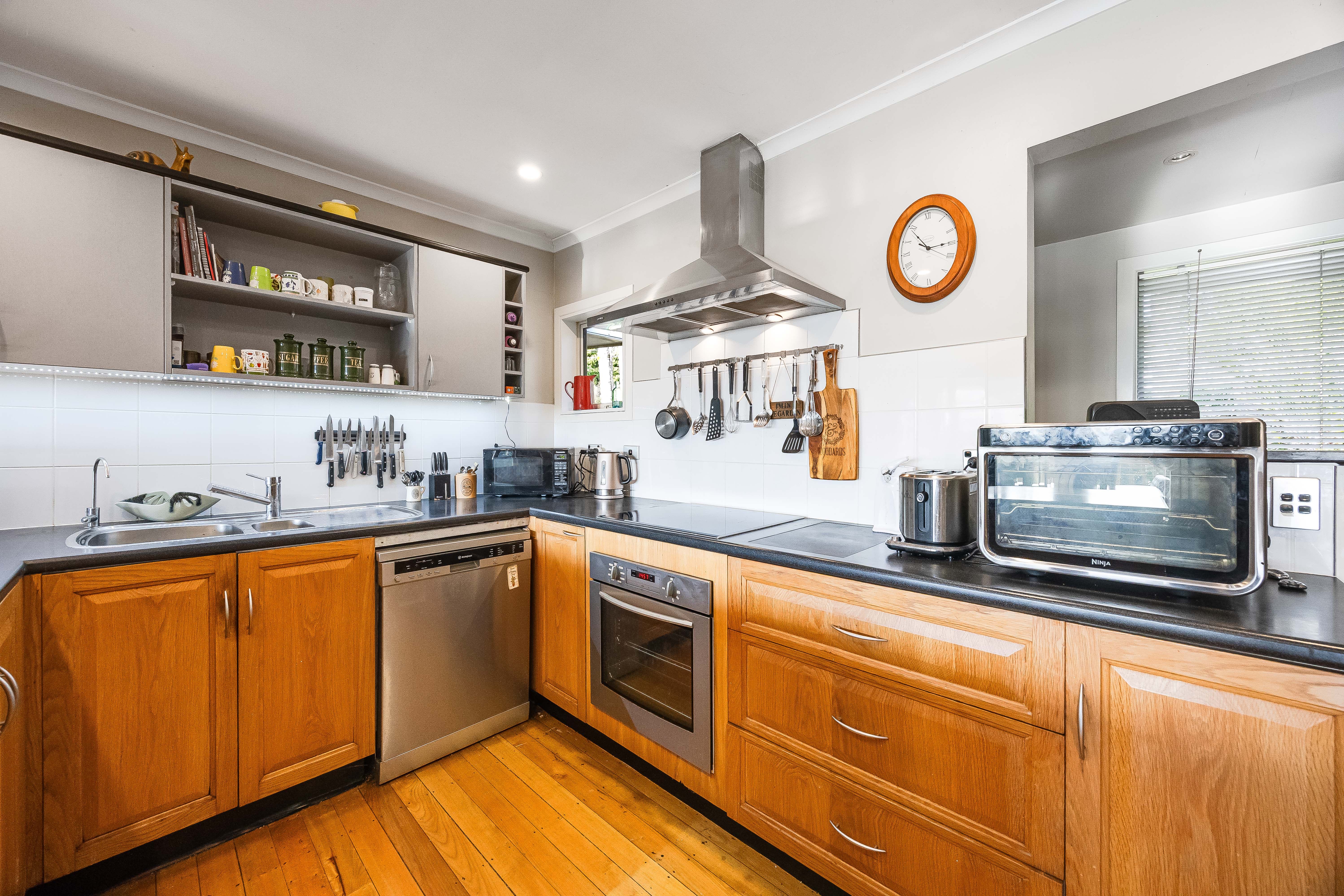 1135 Scenic Drive North, Swanson