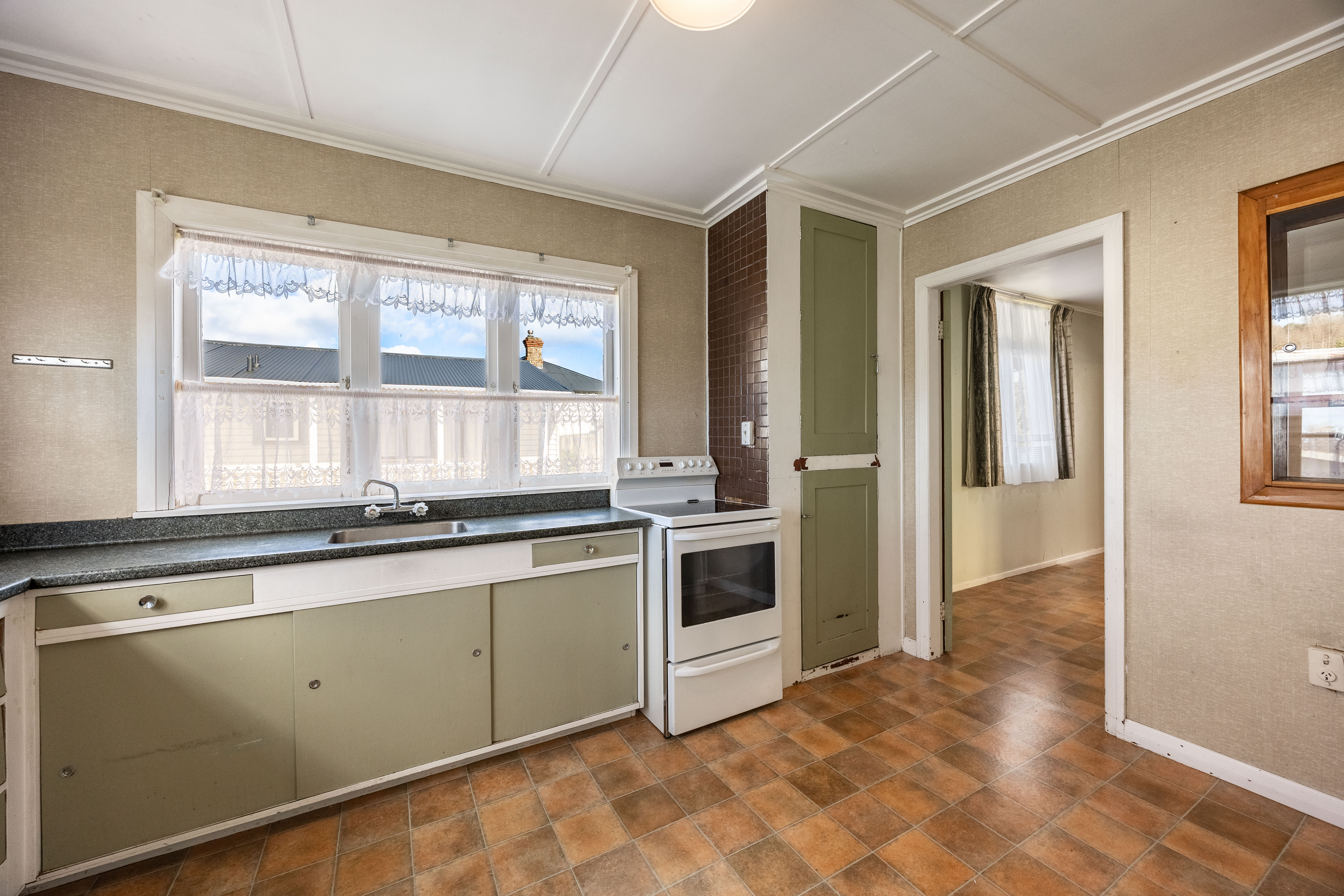 46 Titirangi Road, New Lynn