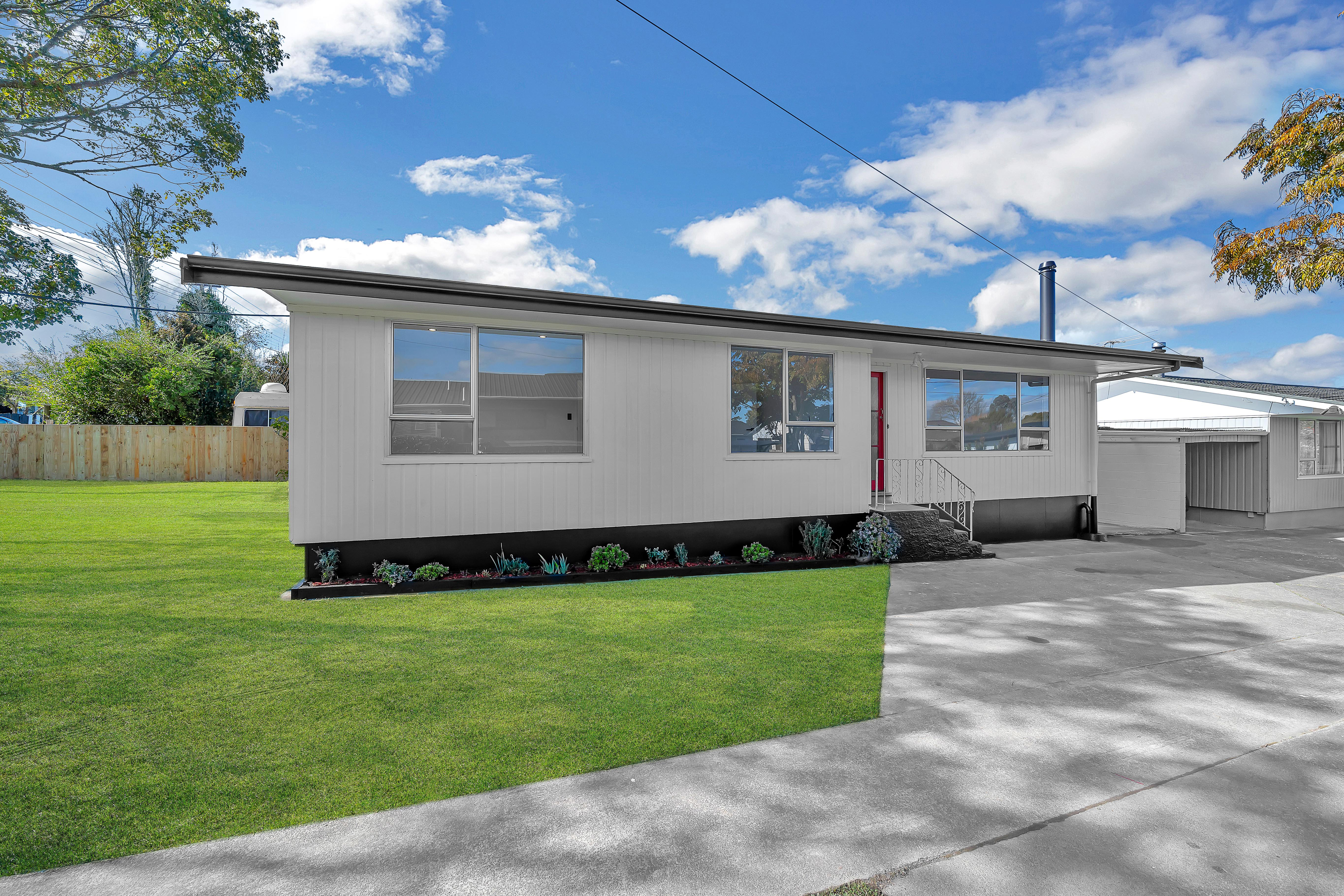 1/21 Woodside Road, Massey