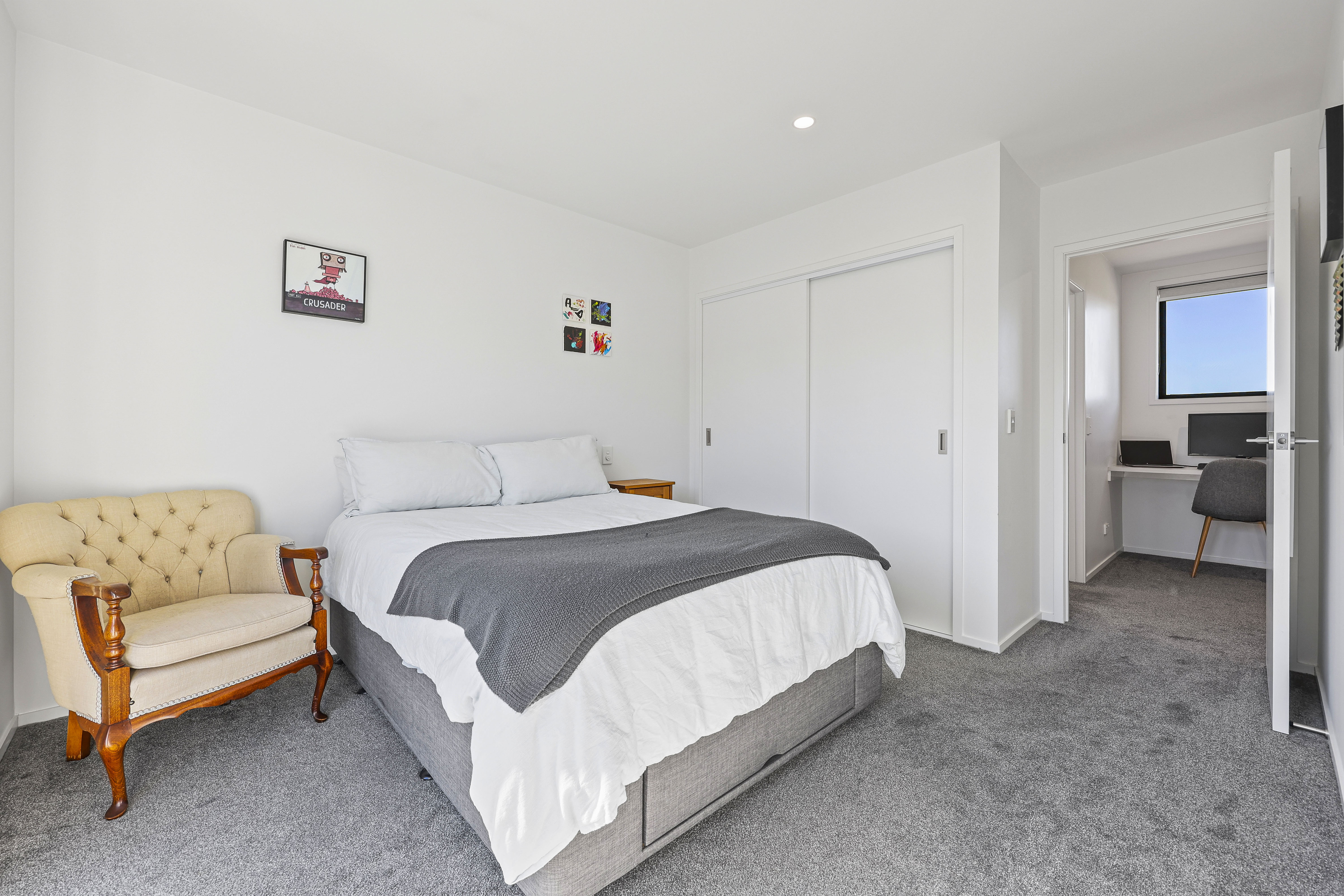 4/170 Don Buck Road, Massey