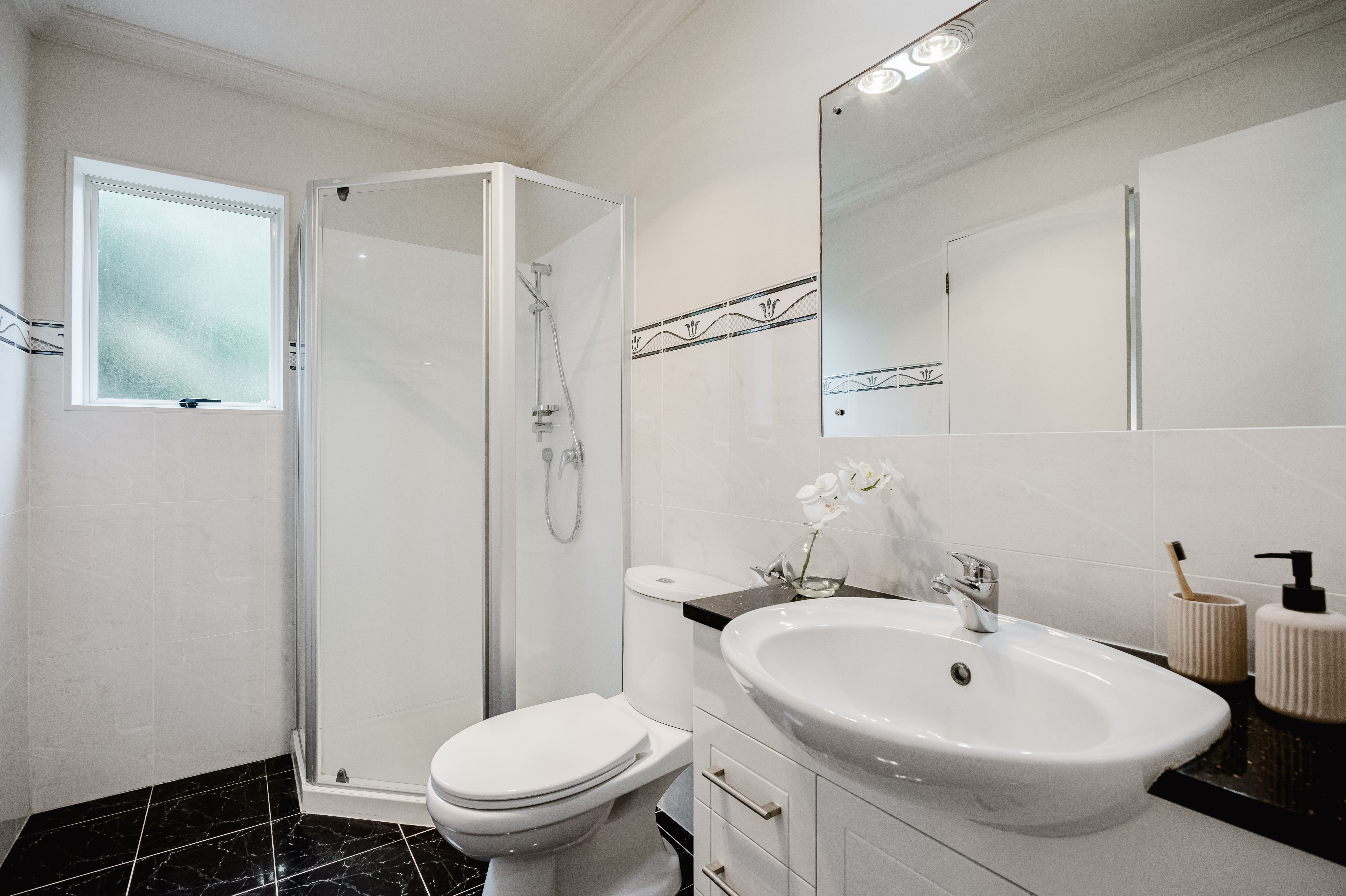 54 Leafield Crescent, Henderson