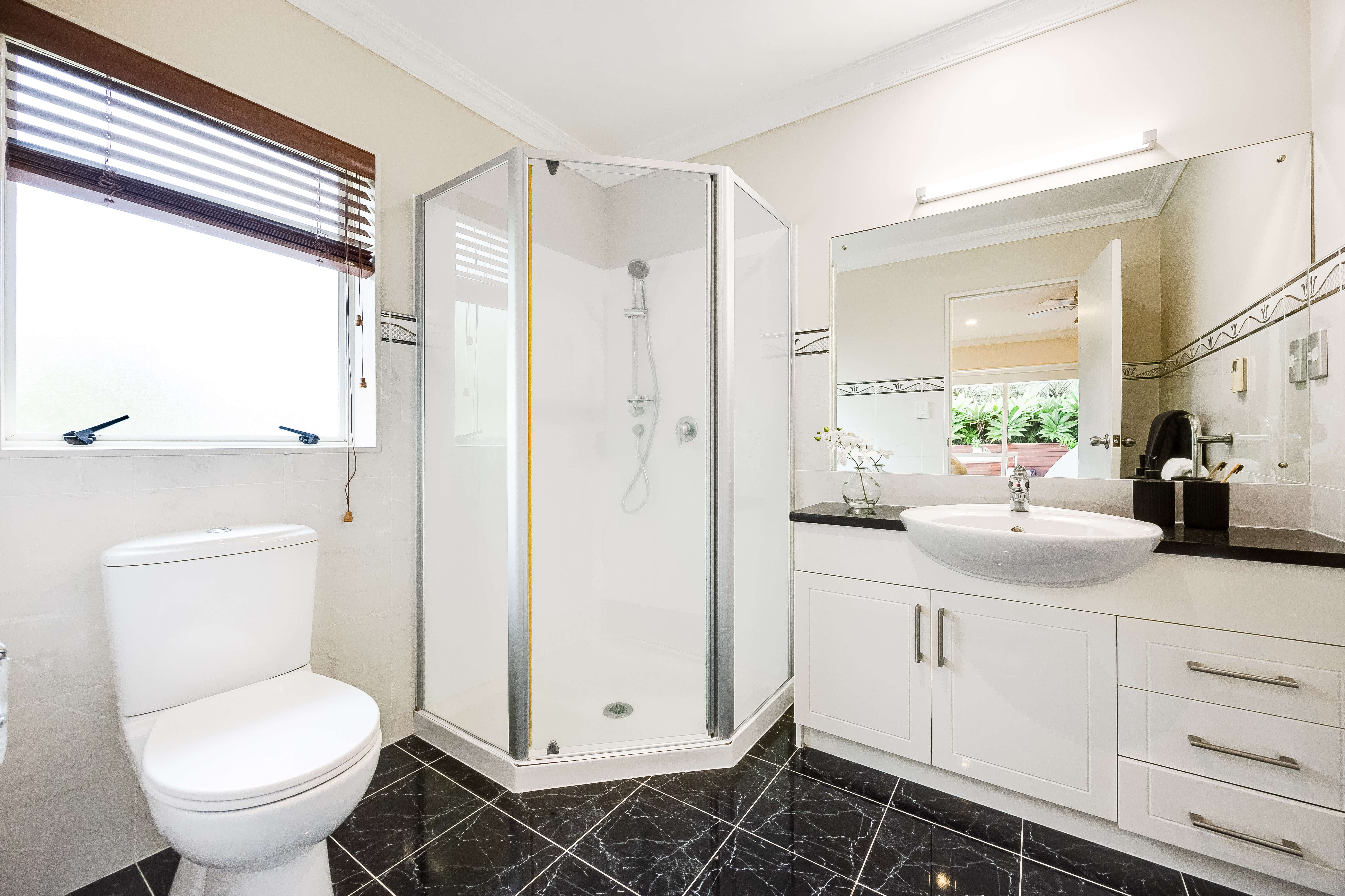 54 Leafield Crescent, Henderson
