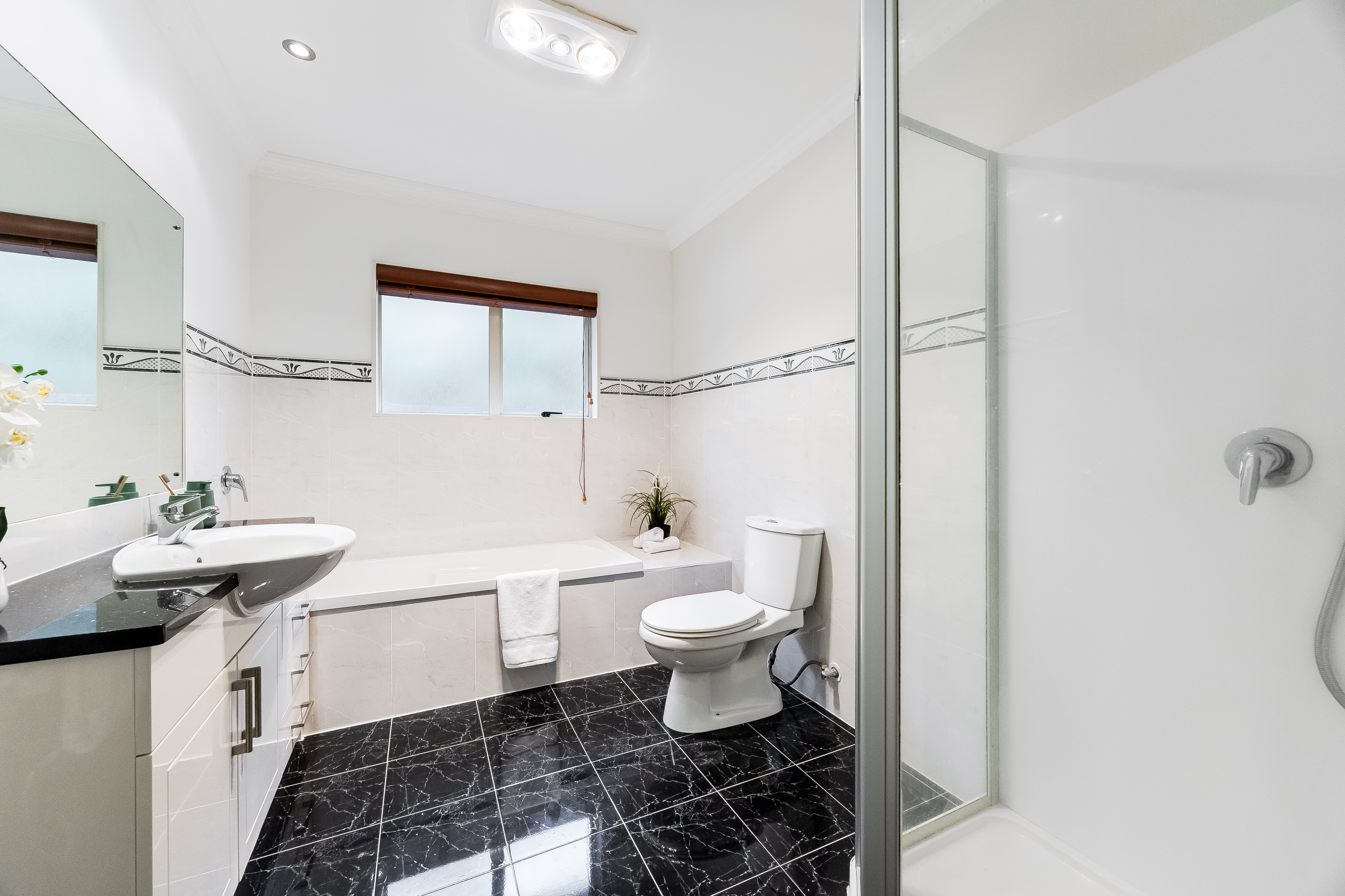 54 Leafield Crescent, Henderson