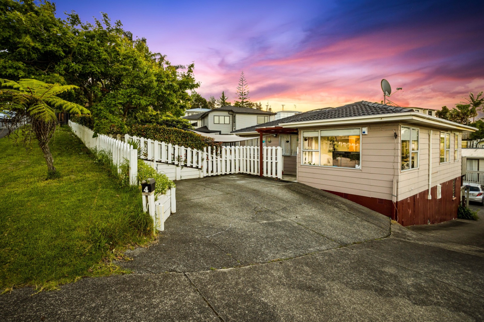 4 Gallony Avenue, Massey