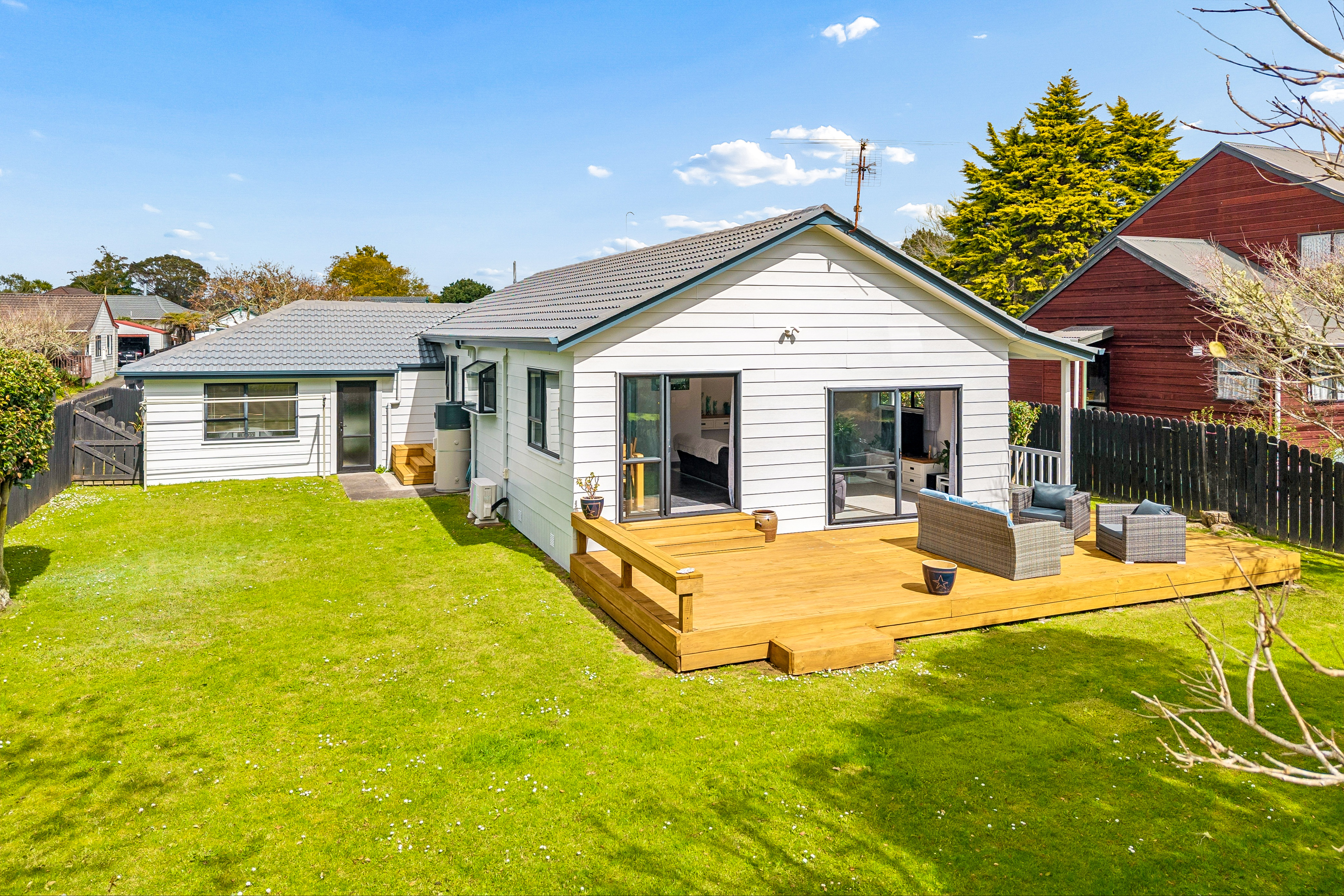 26 Redlands Grove, Swanson