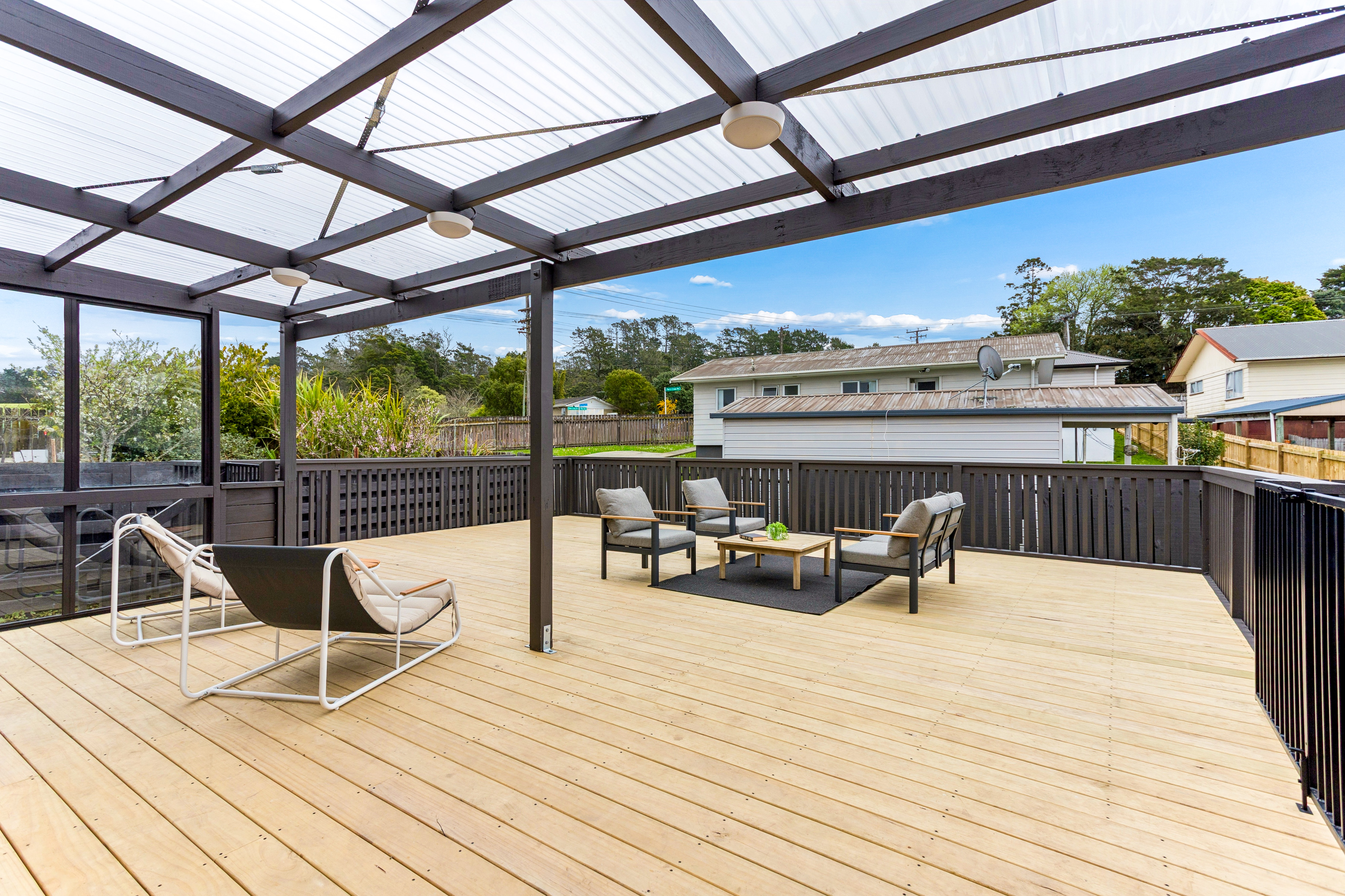 2/74 Parrs Cross Road, Henderson