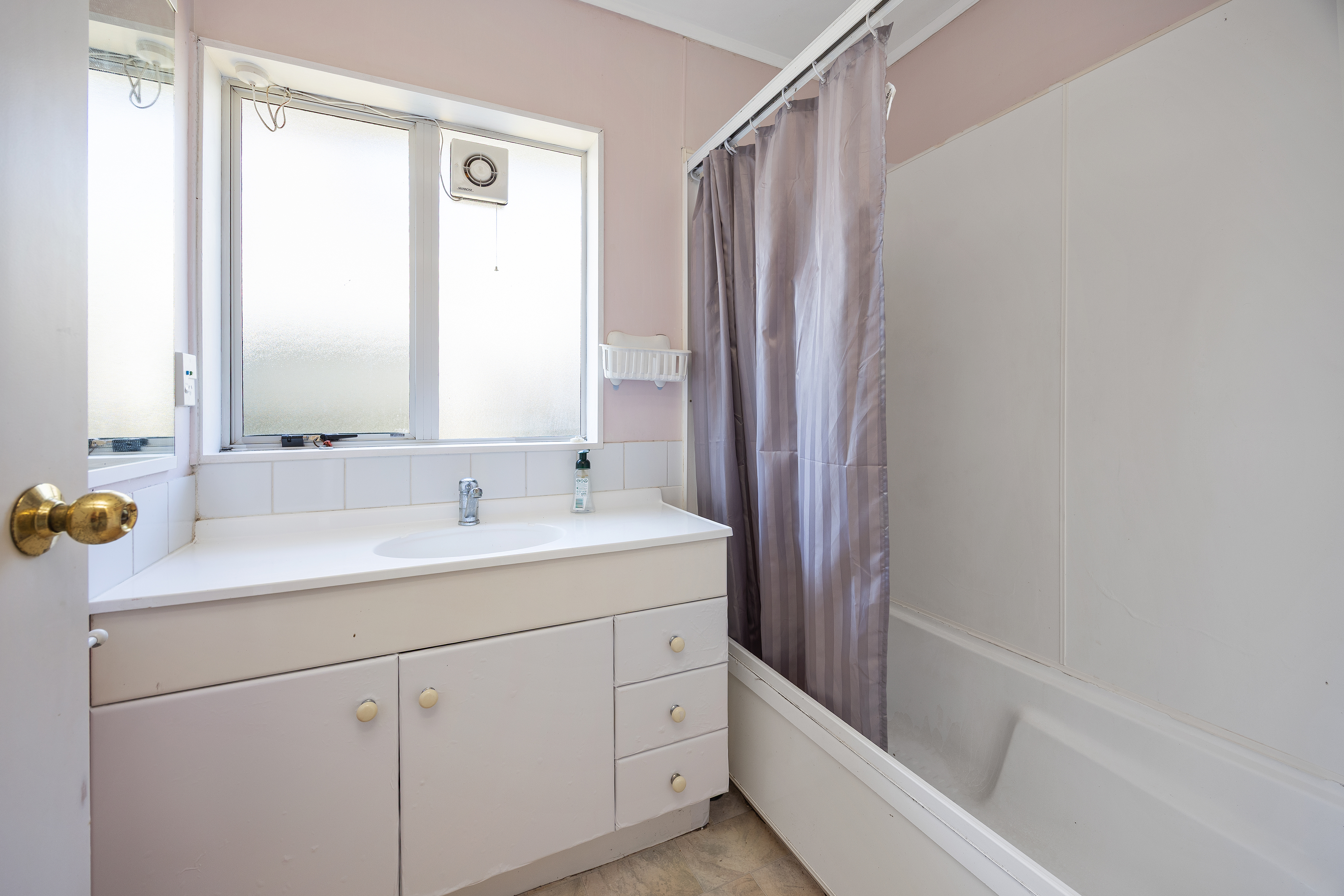 3a Central Park Drive, Te Atatu South