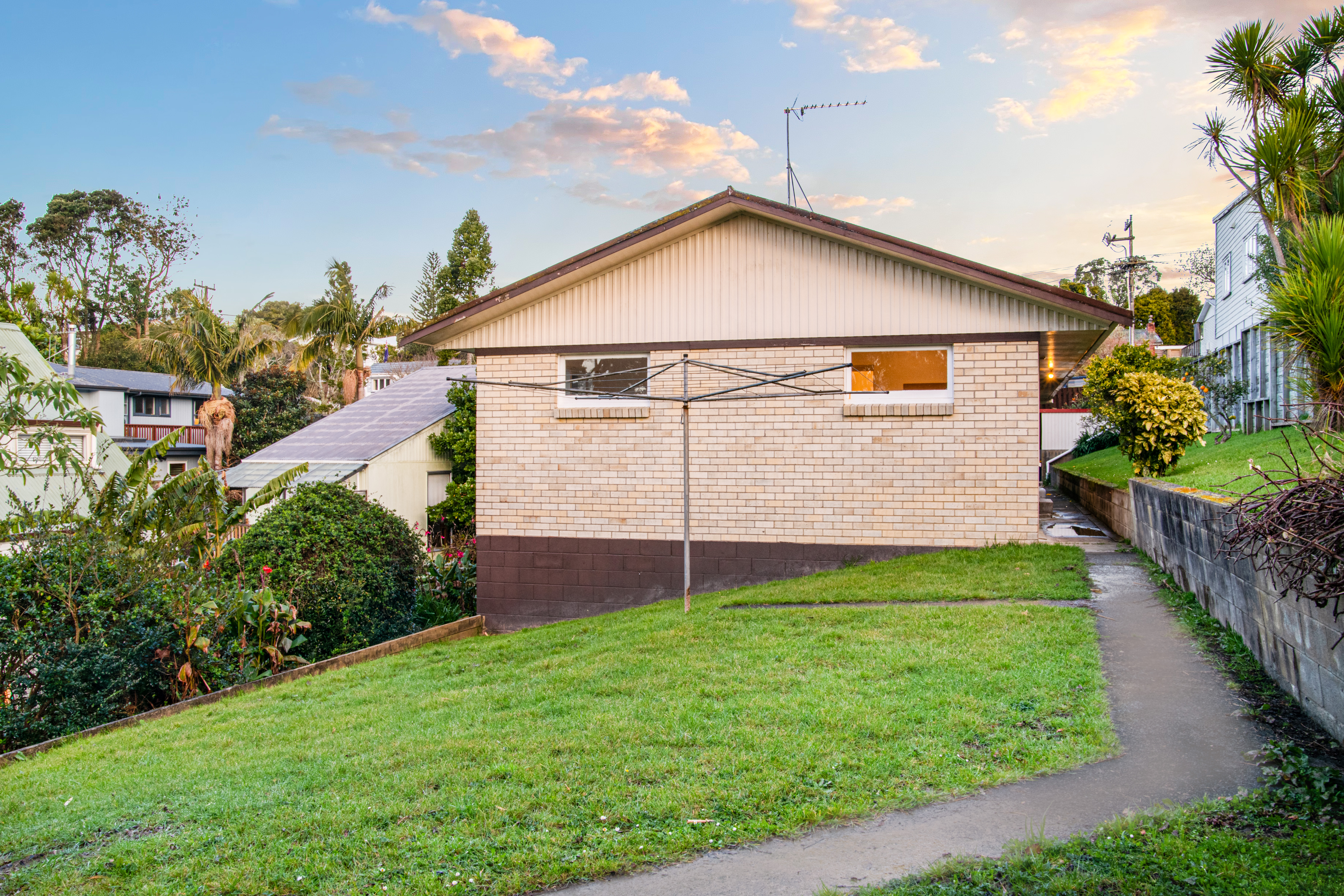 2/7 Dakota Avenue, Beach Haven NZ