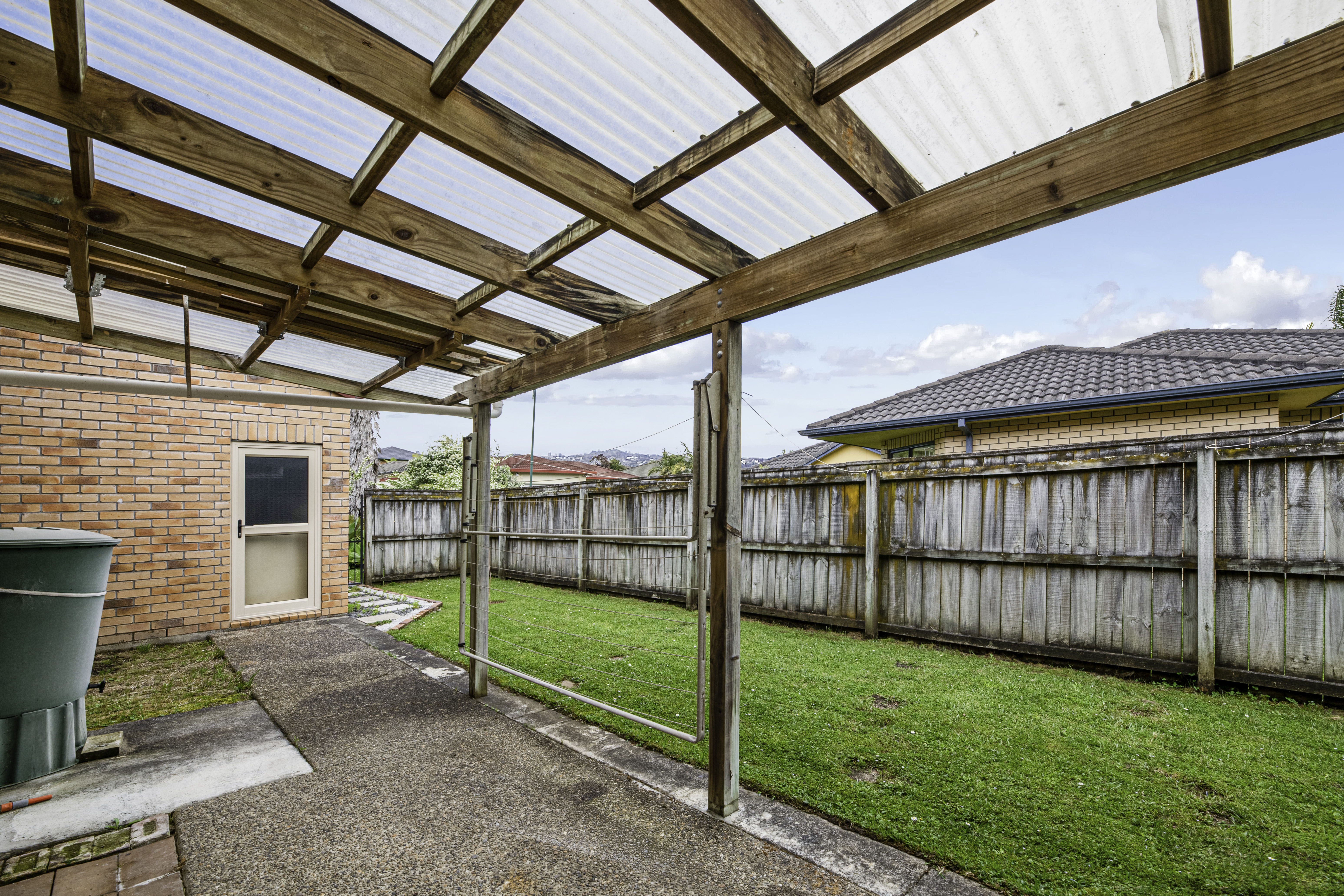8 Alderbury Way, Henderson NZ