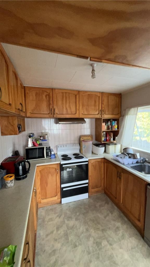 7 Silverstone Henderson_4