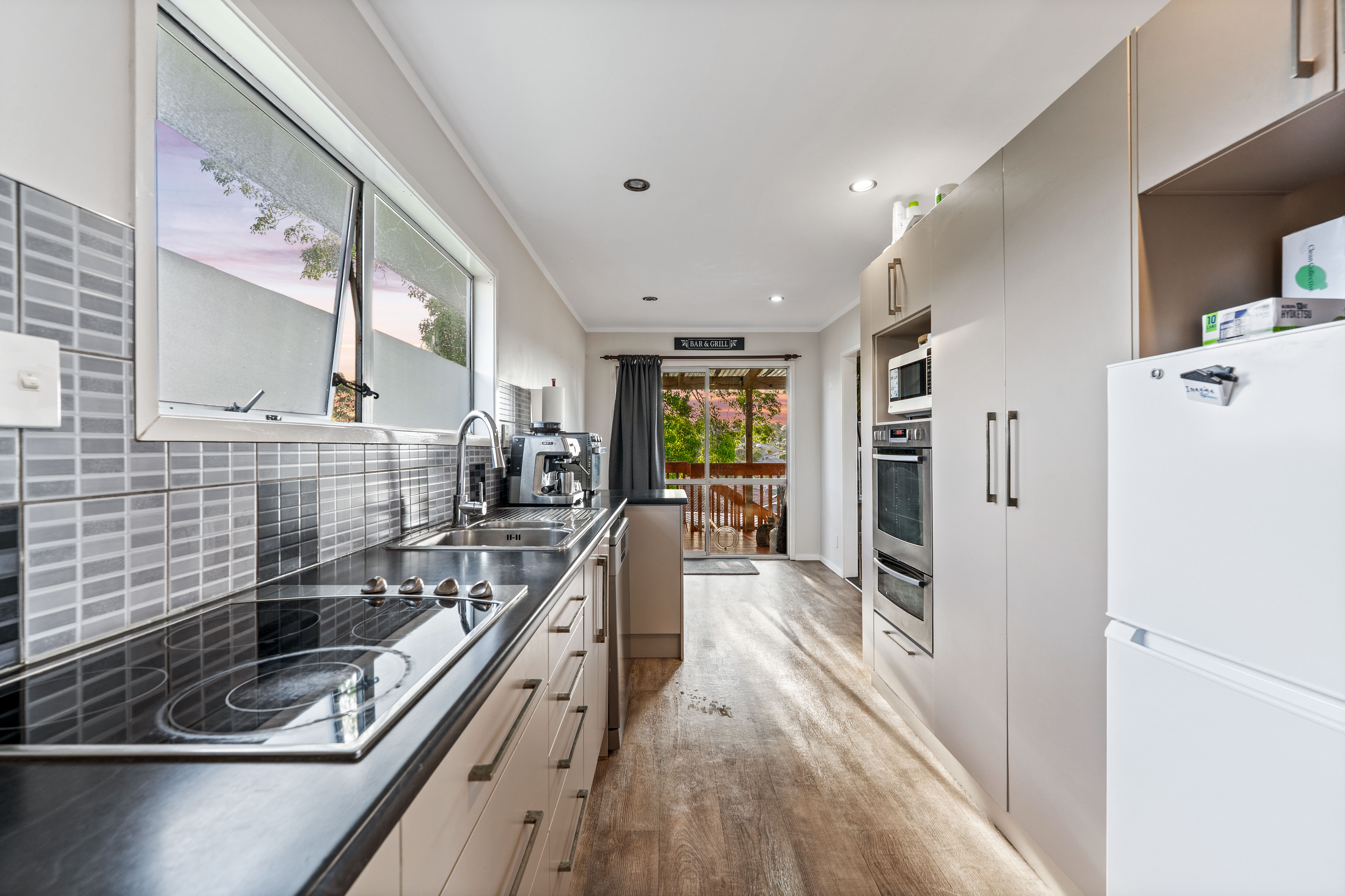 11 Seakens Way, Glen Eden