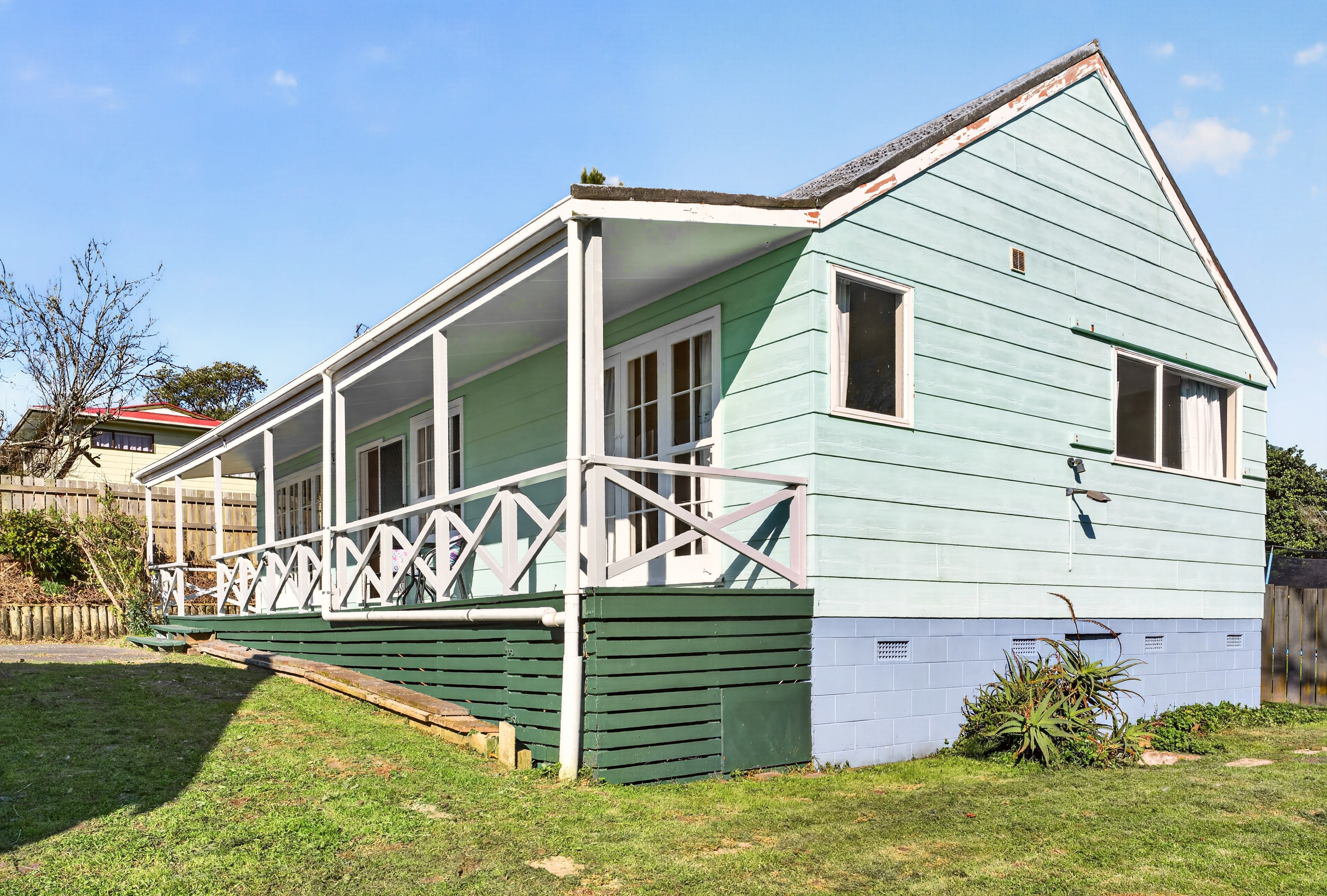 2/35A Woodglen Road, Glen Eden