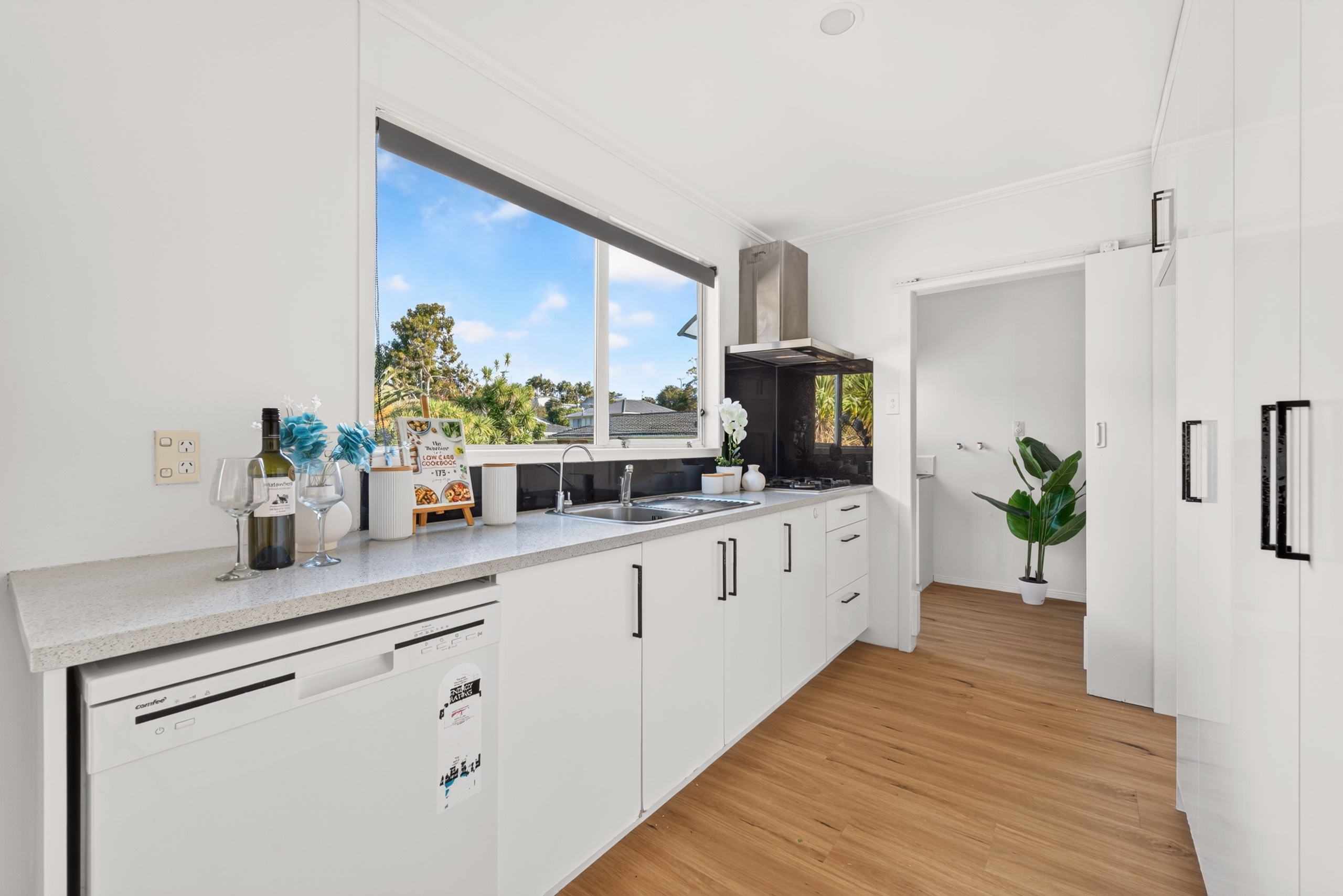2/35A Woodglen Road, Glen Eden
