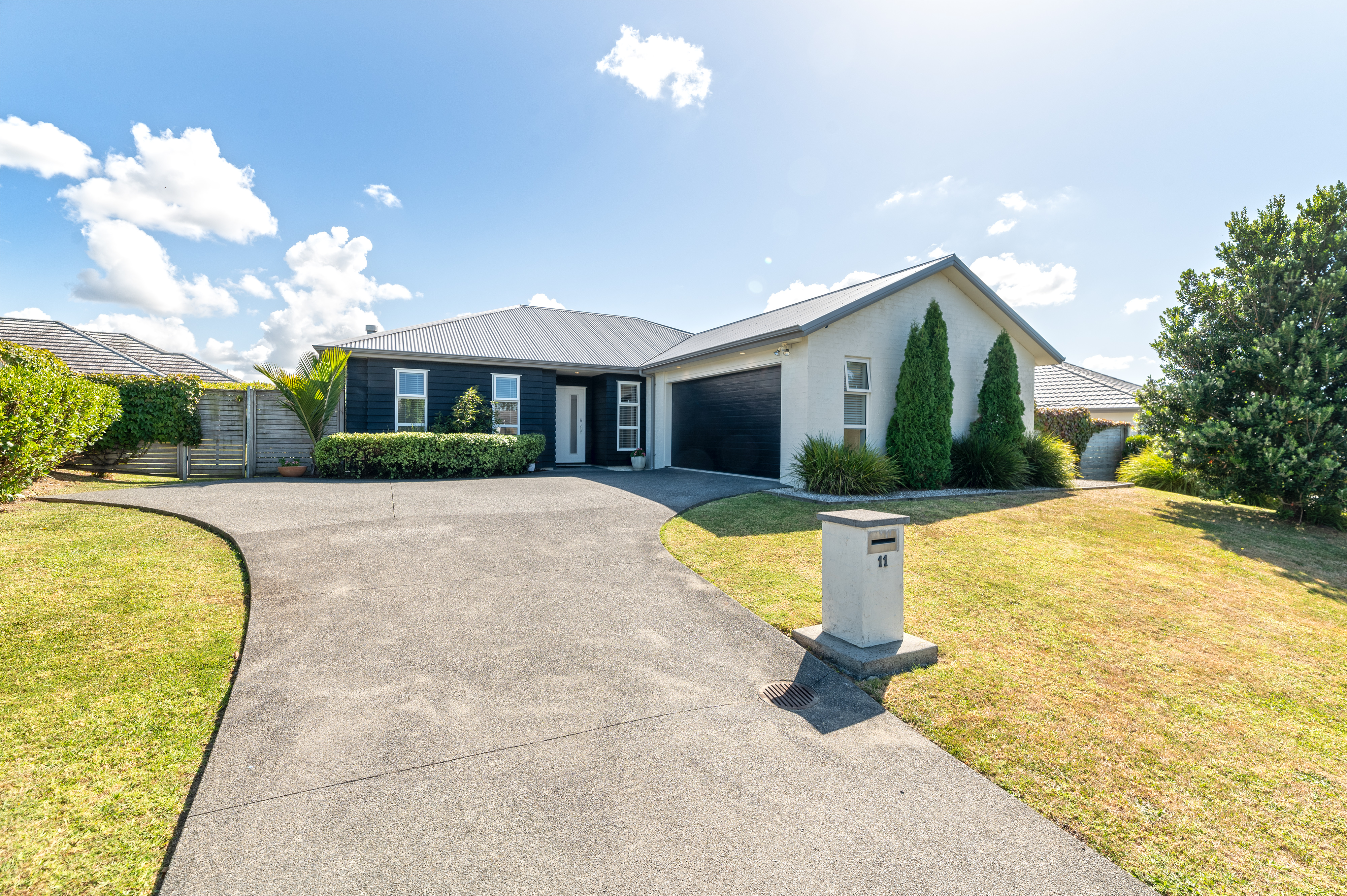 11 Pitoitoi Drive, Riverhead NZ